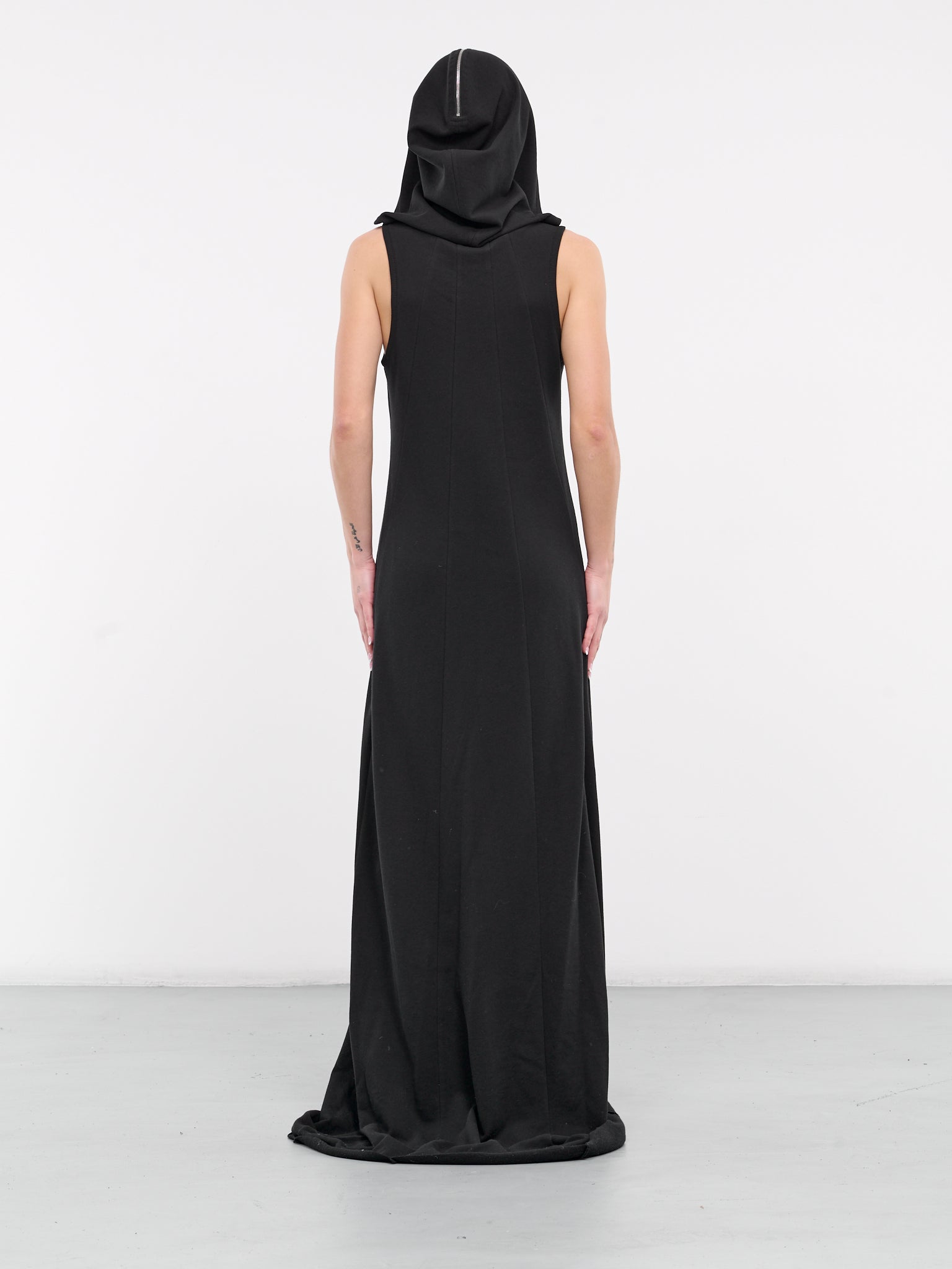 SYNECDOCHE | H.Lorenzo|Hooded Long Dress (SY-D12-BLACK), S / Black SYNECDOCHE | H.Lorenzo|Hooded Long Dress (SY-D12-BLACK), S / Black