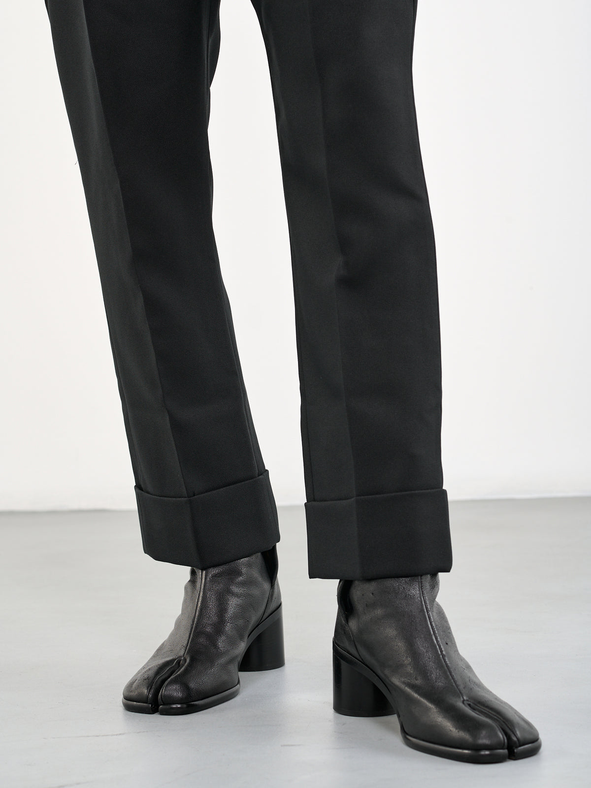 Slim Trousers (T-11-22-FBP00001-10000-BLACK)