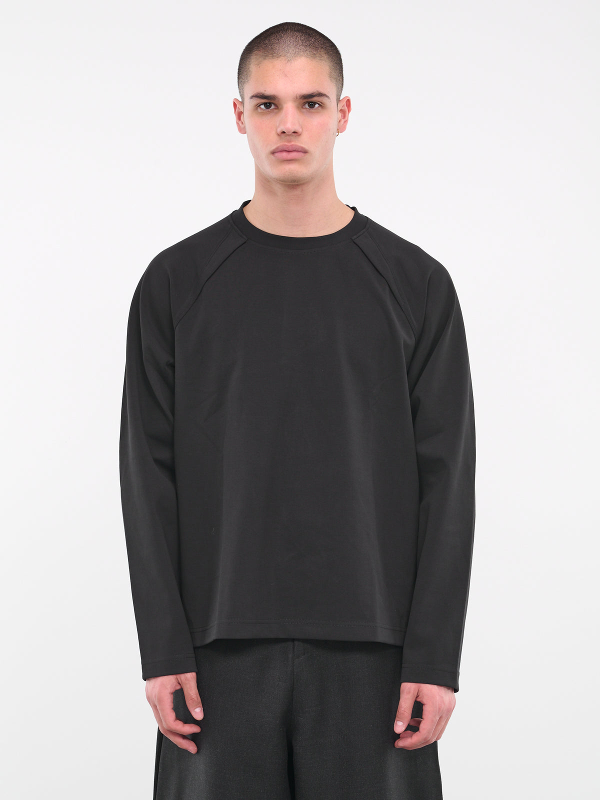 Trapa Tee (T02A-BLACK)
