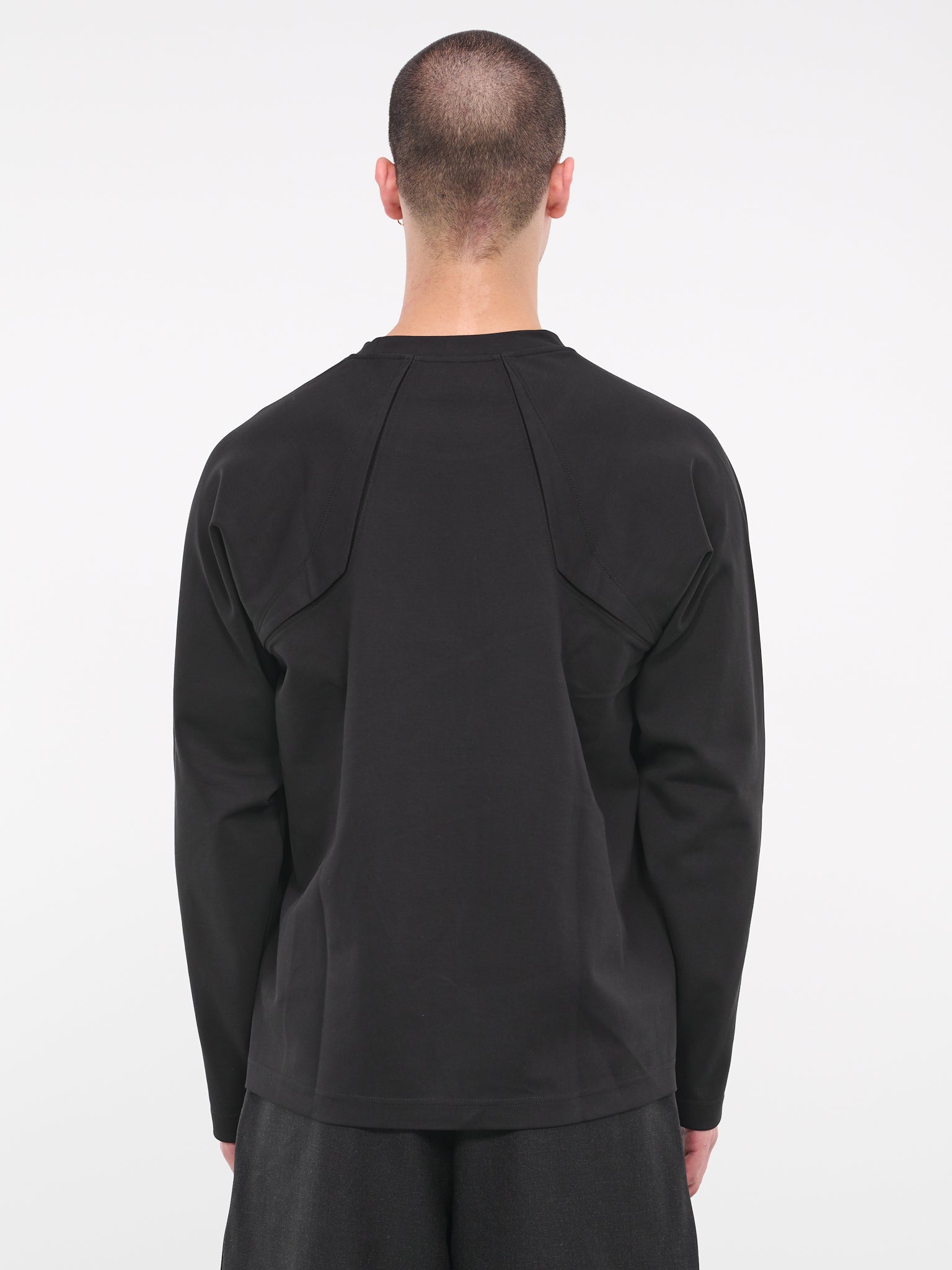 Trapa Tee (T02A-BLACK)