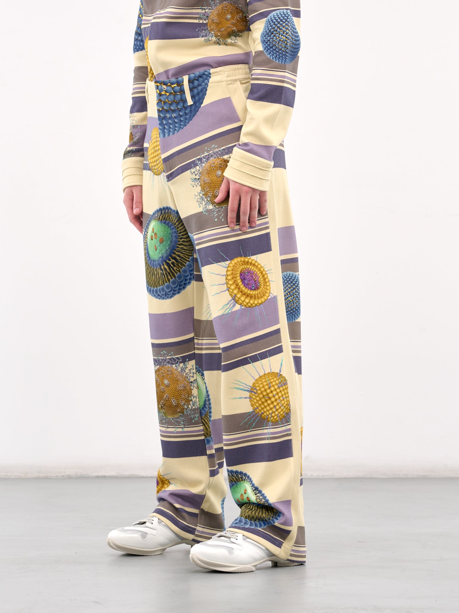 Riadis Printed Trousers (T06-21-GREY-GRAPHIC)