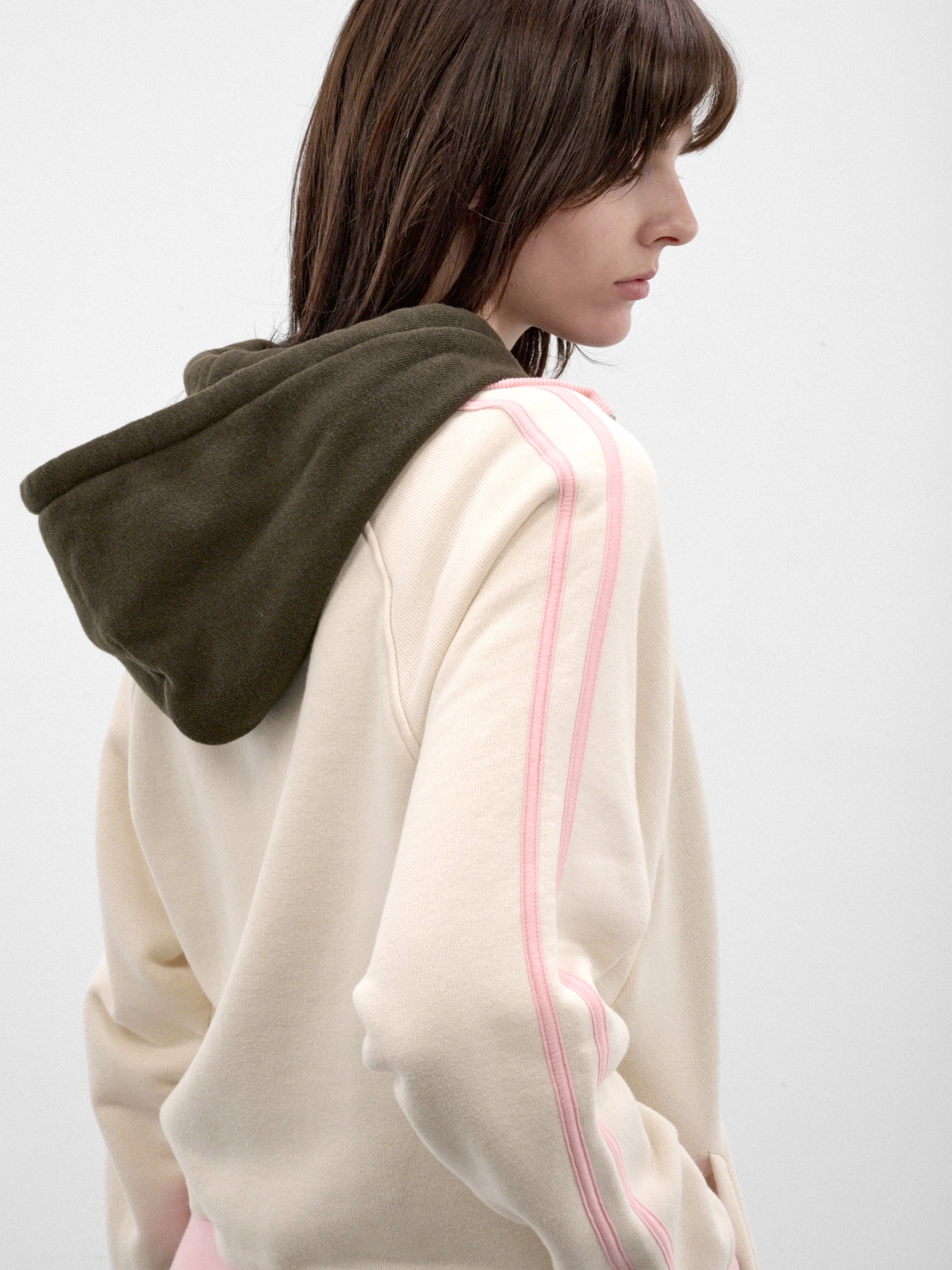 White Double Track Jacket (T09FW26-COL-1-WHITE-PINK-FORES)