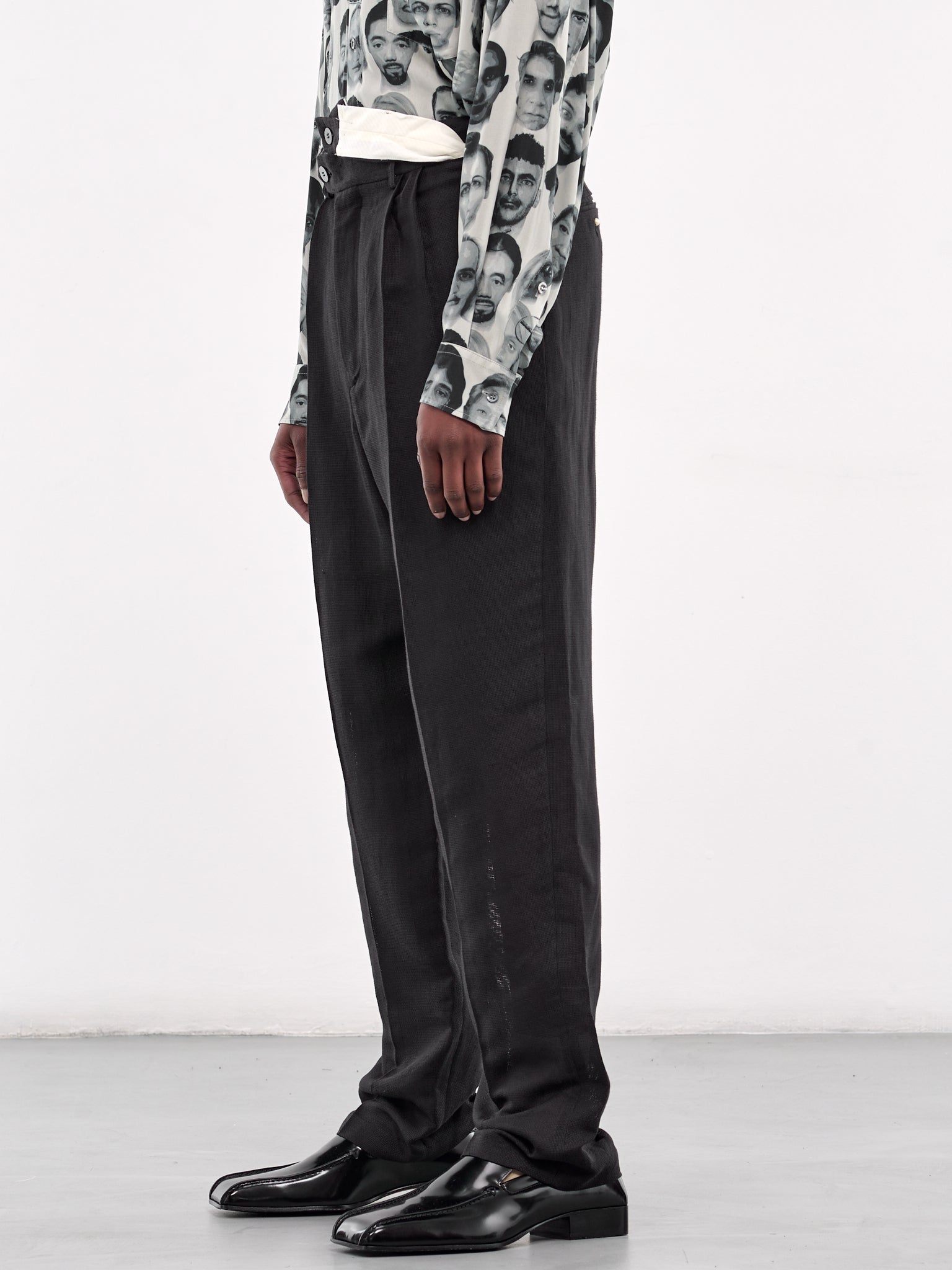 Deconstructed Waistband Trousers (T68022110-LU10-BLACK)