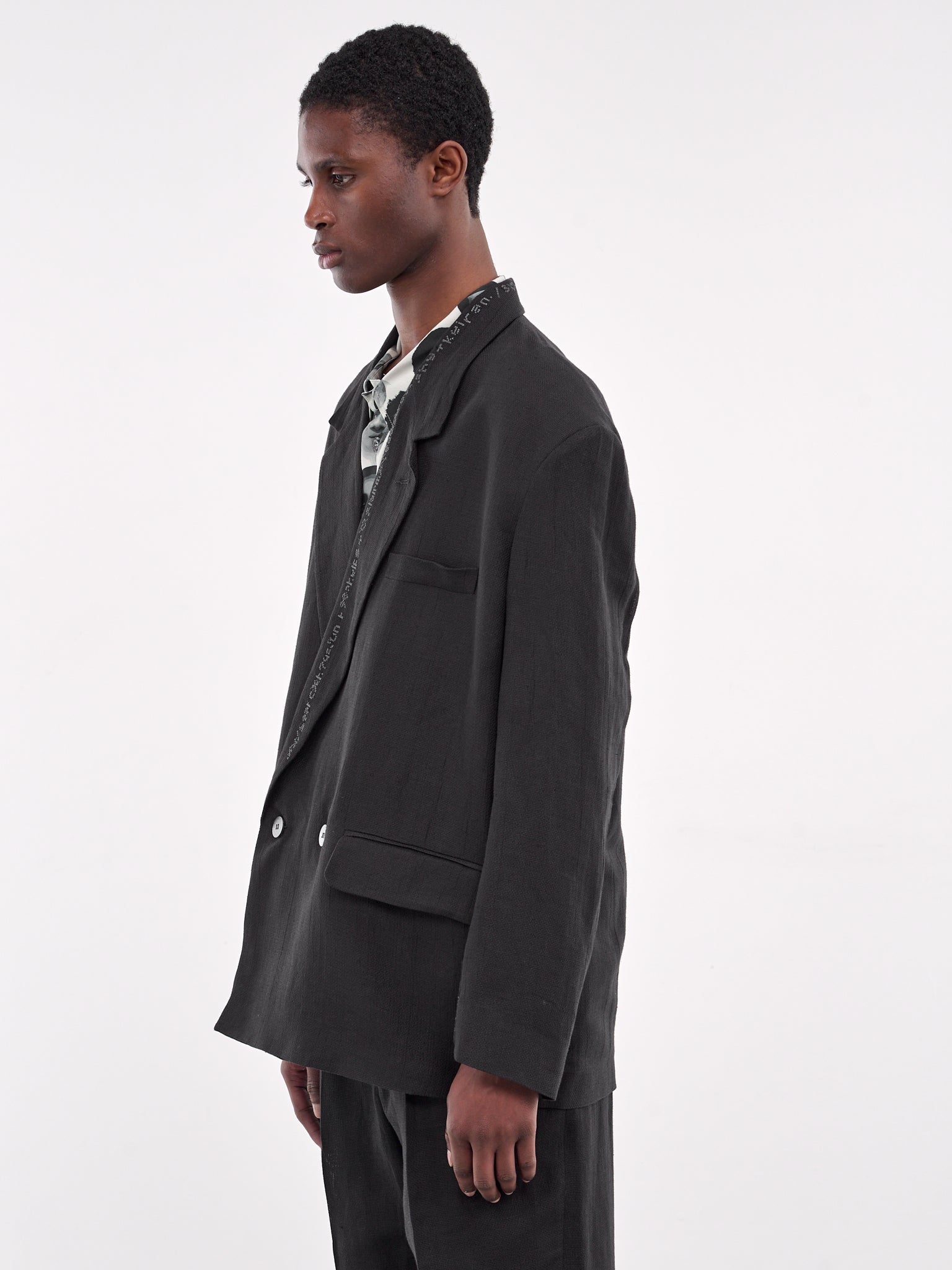 Double-Breasted Blazer (T78016910-LU10-BLACK)