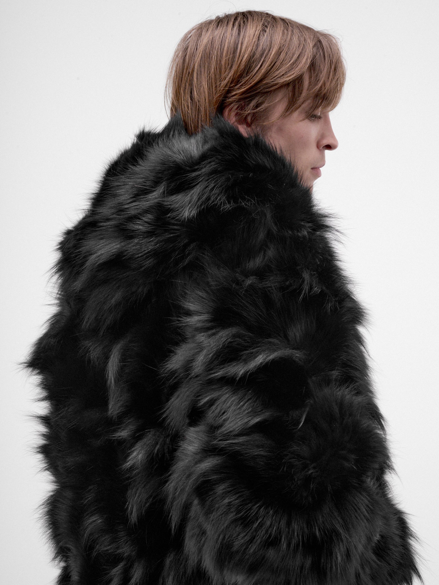 Black Fox Fur Hoodie (TA26AW-BL025-BLACK)