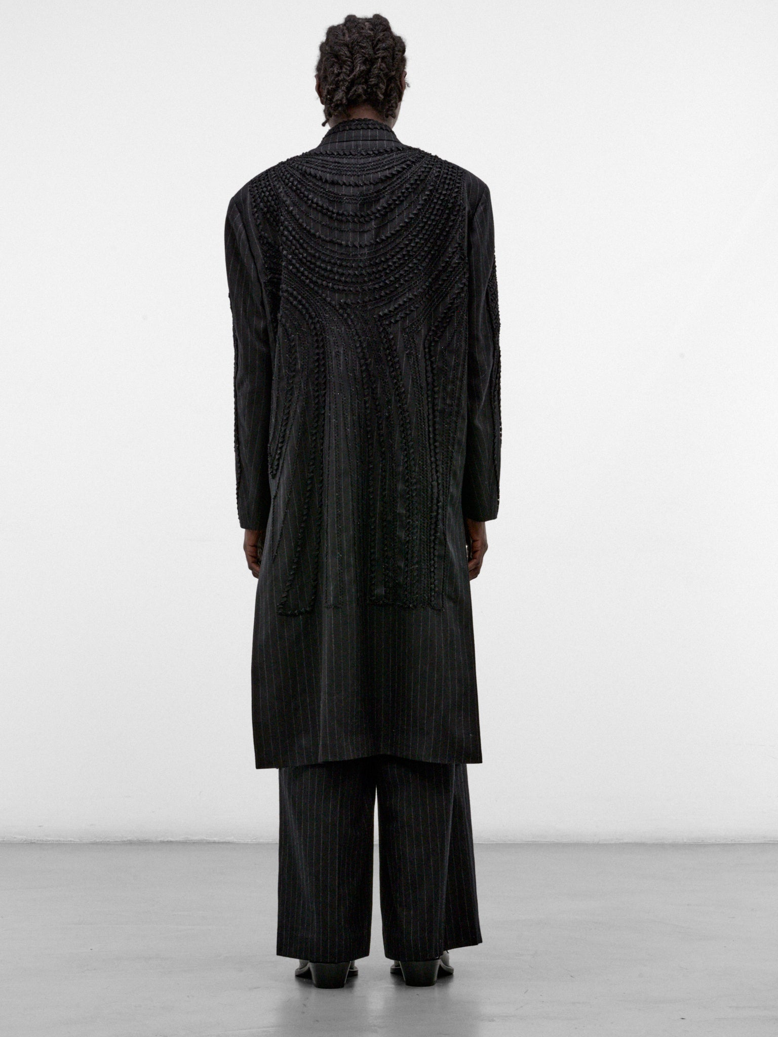 Wool Jōmon Relief Chesterfield Coat (TA26AW-C0005-BLACK)