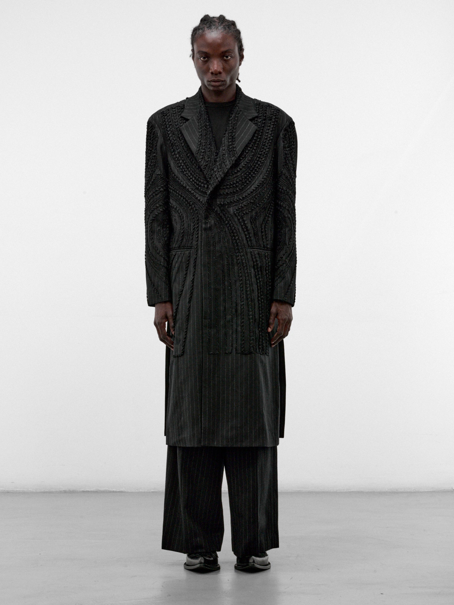 Wool Jōmon Relief Chesterfield Coat (TA26AW-C0005-BLACK)