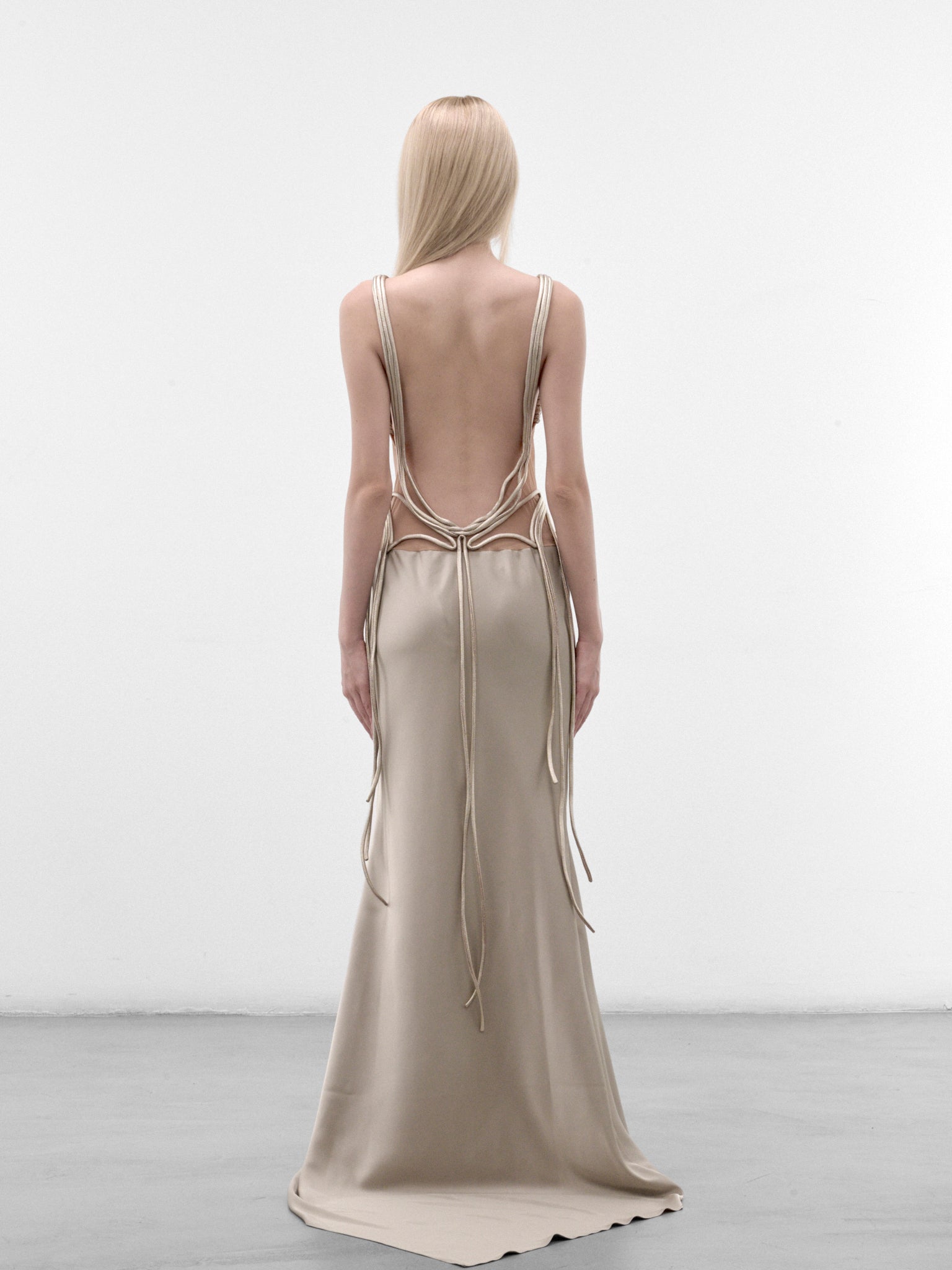The Strings Of Dawn Gown (THE-STRINGS-OF-DAWN-GOLD)