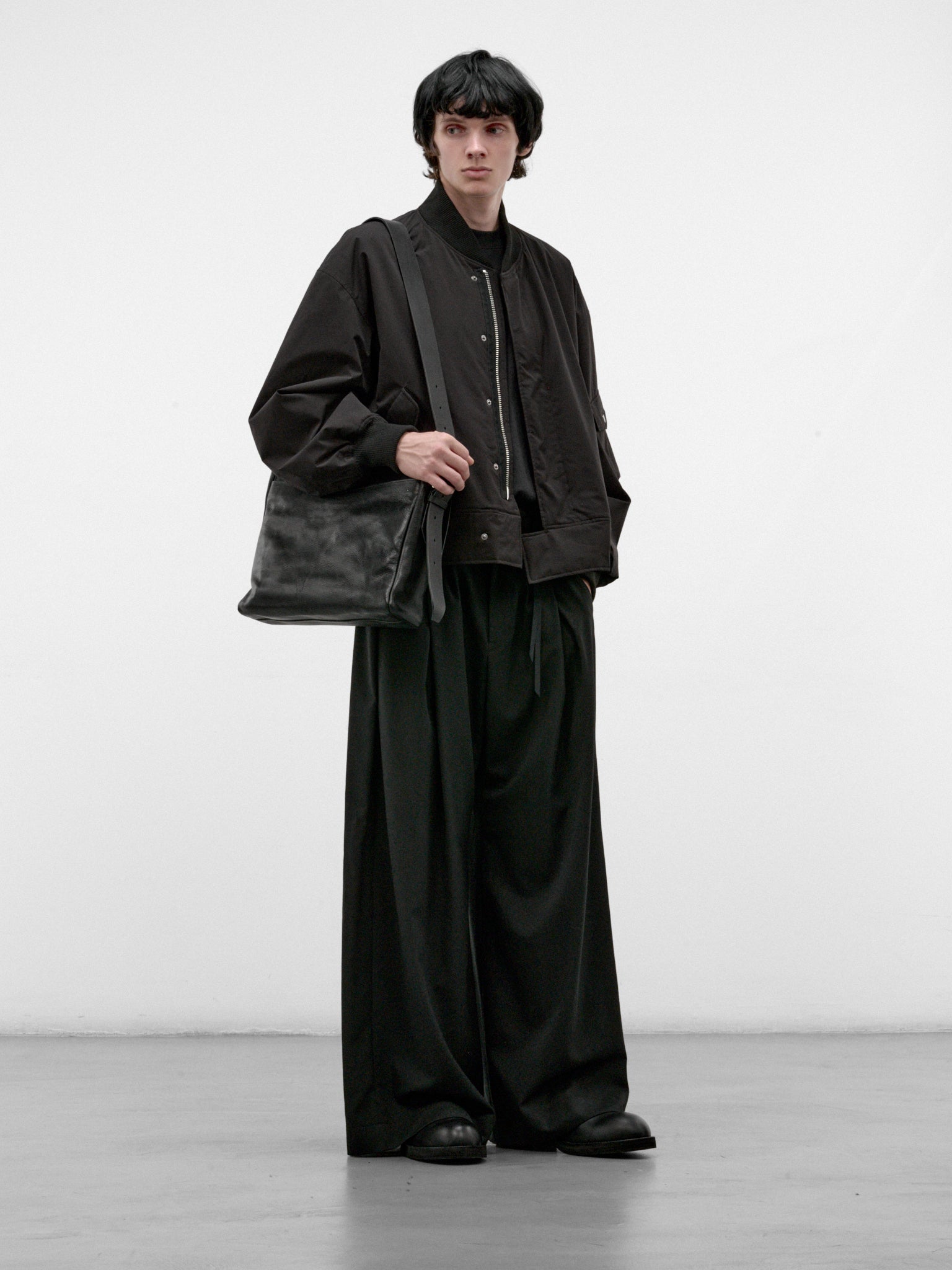 Black Wool Wide Leg Trousers (26A0371-BLACK)