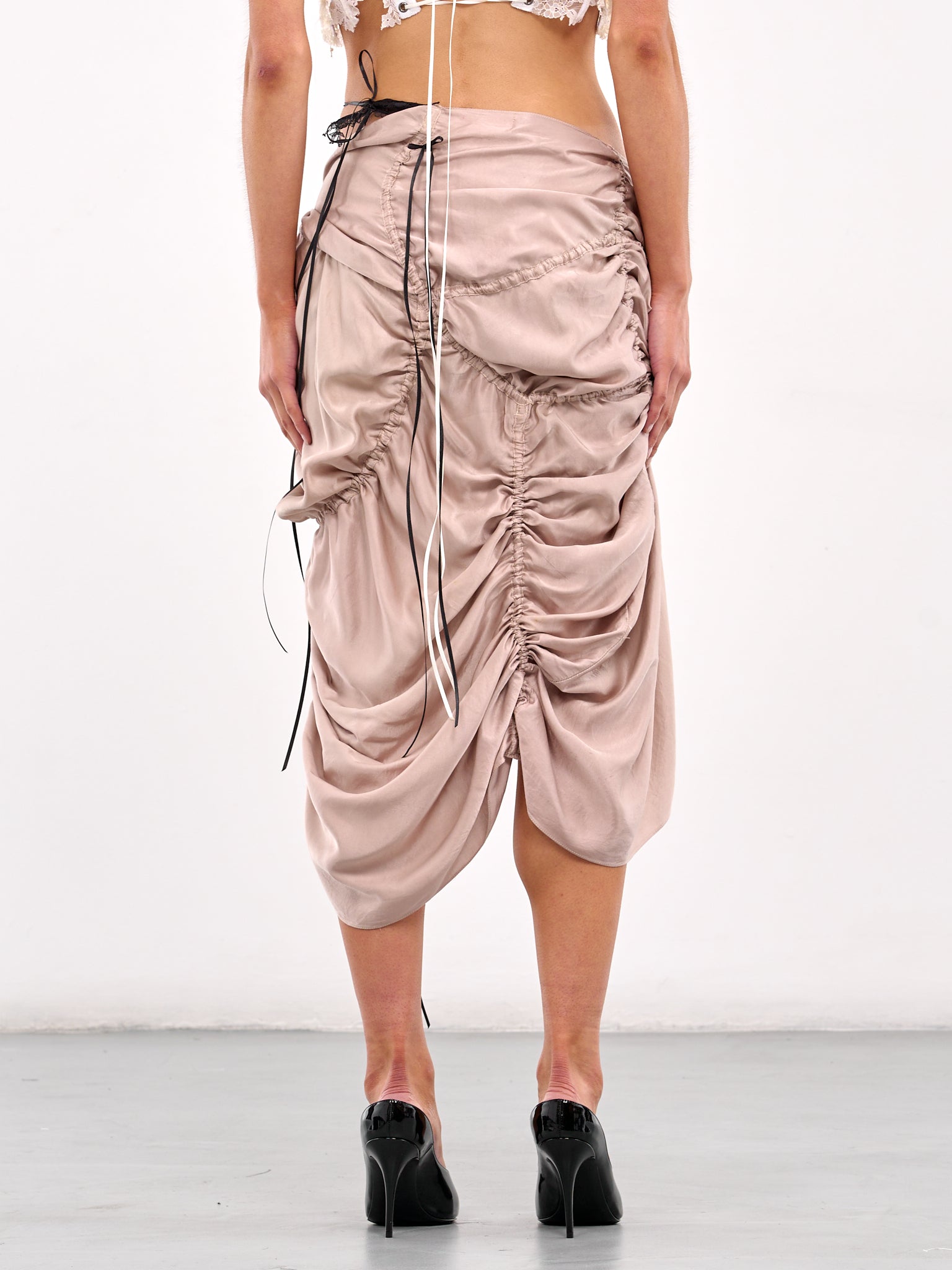 'To Love, That Burns Within' Skirt (TO-LOVE-THAT-BURNS-WITHIN-NUDE)