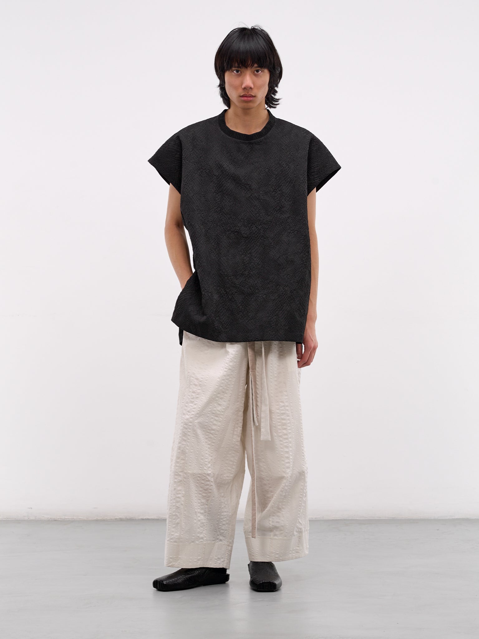 Toga Black Textured Paneling Top (TOGA-BLACK-SLAKE)