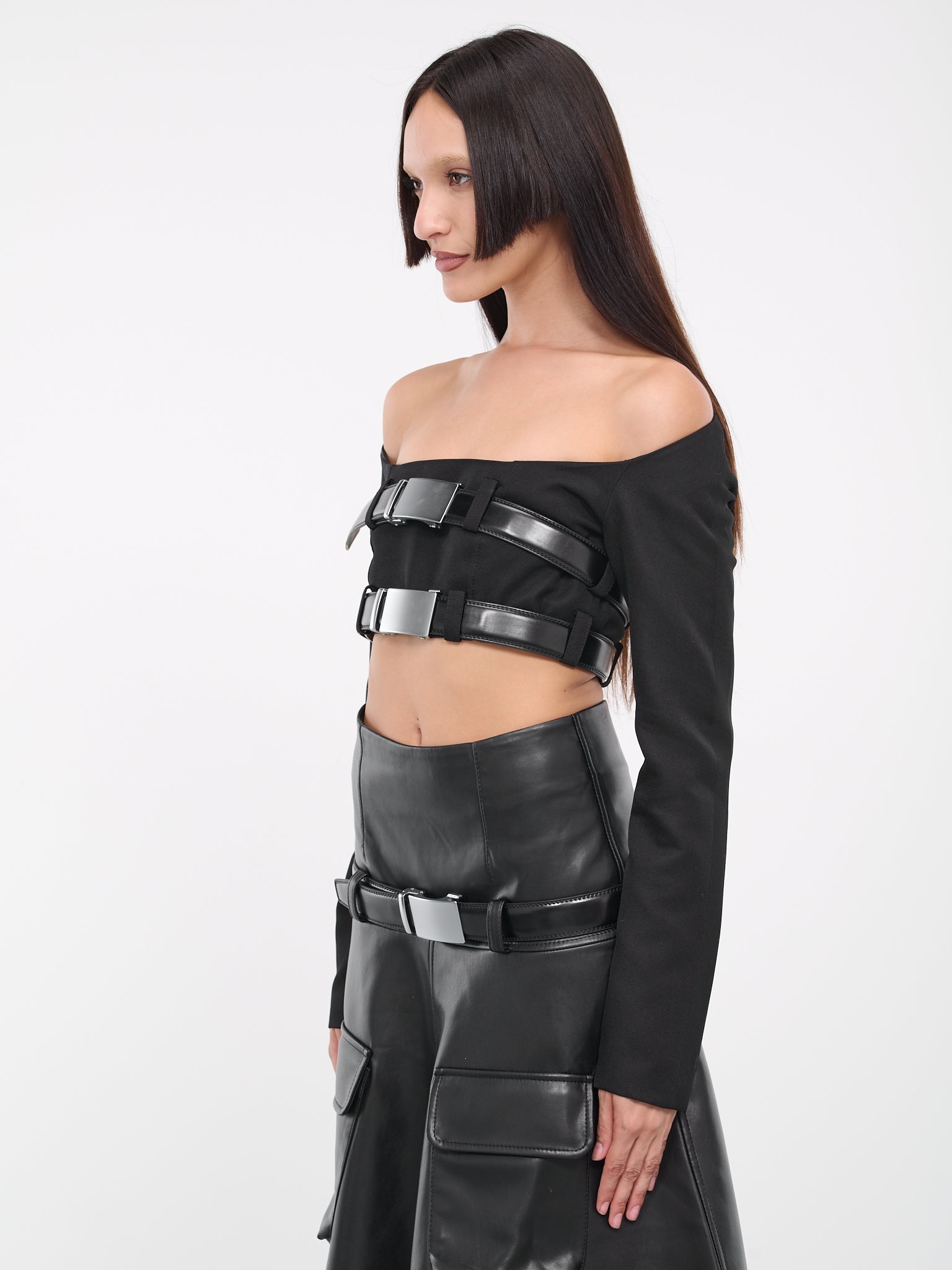 Cleavage Crop Top (TPPLB-K03-BLACK)