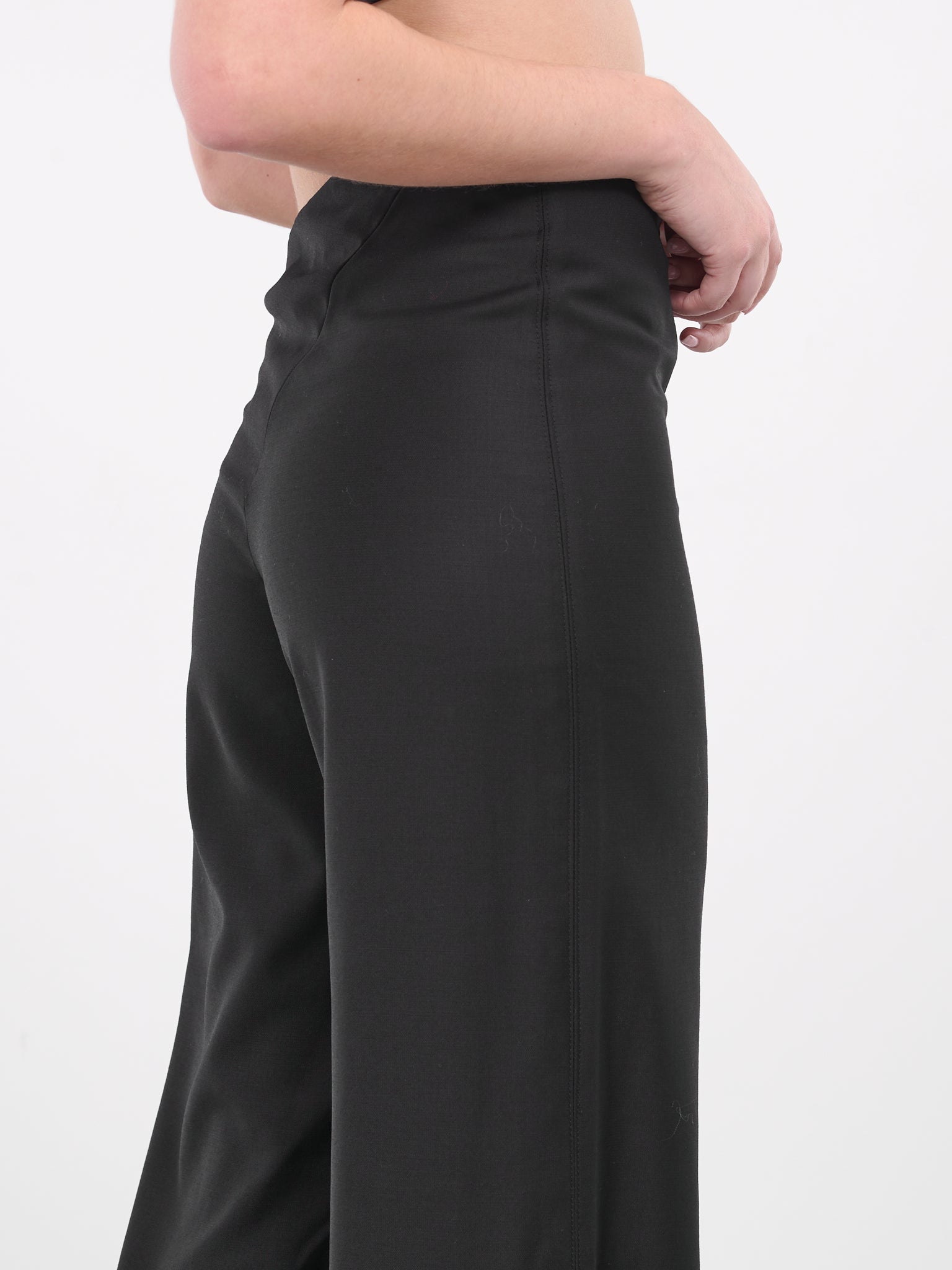 Diagonal Trousers (TR-B01-BLACK)