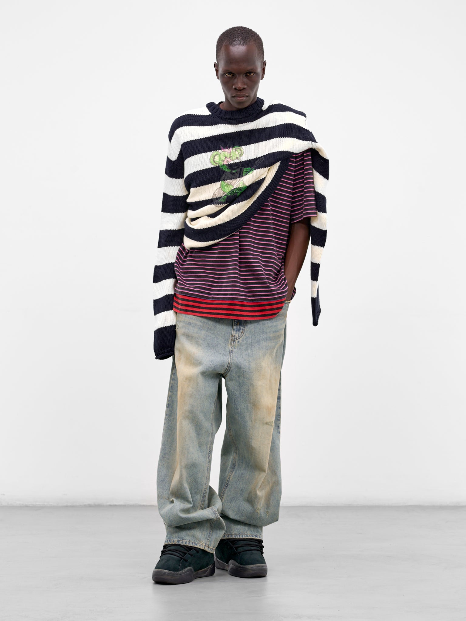 Graphic Striped Knit Sweater (KO0-26-662-U-NV-NAVY)