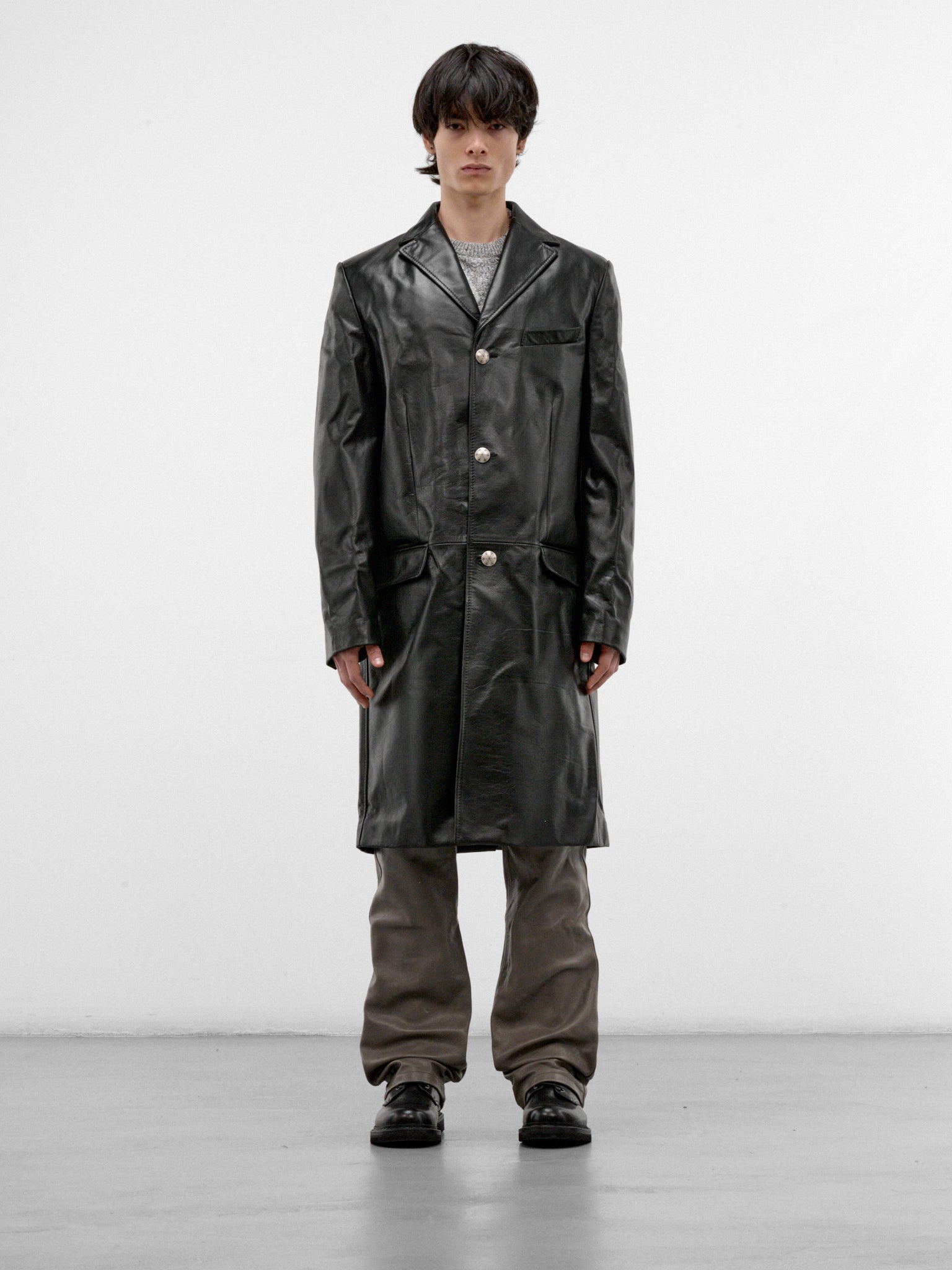 Black Leather Single-Breasted Coat (TUMY0163U0-ULV899-BLACK)