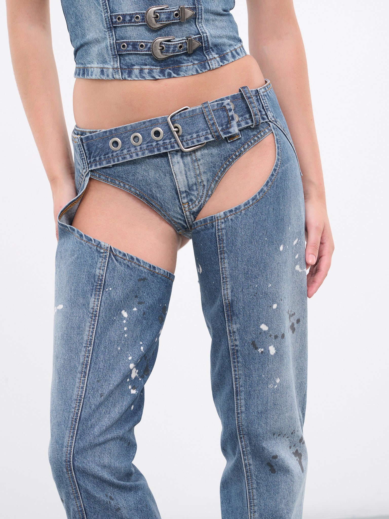 Gusa Chaps (U24D4RV0-FB0Q-MEDIUM-WASH)