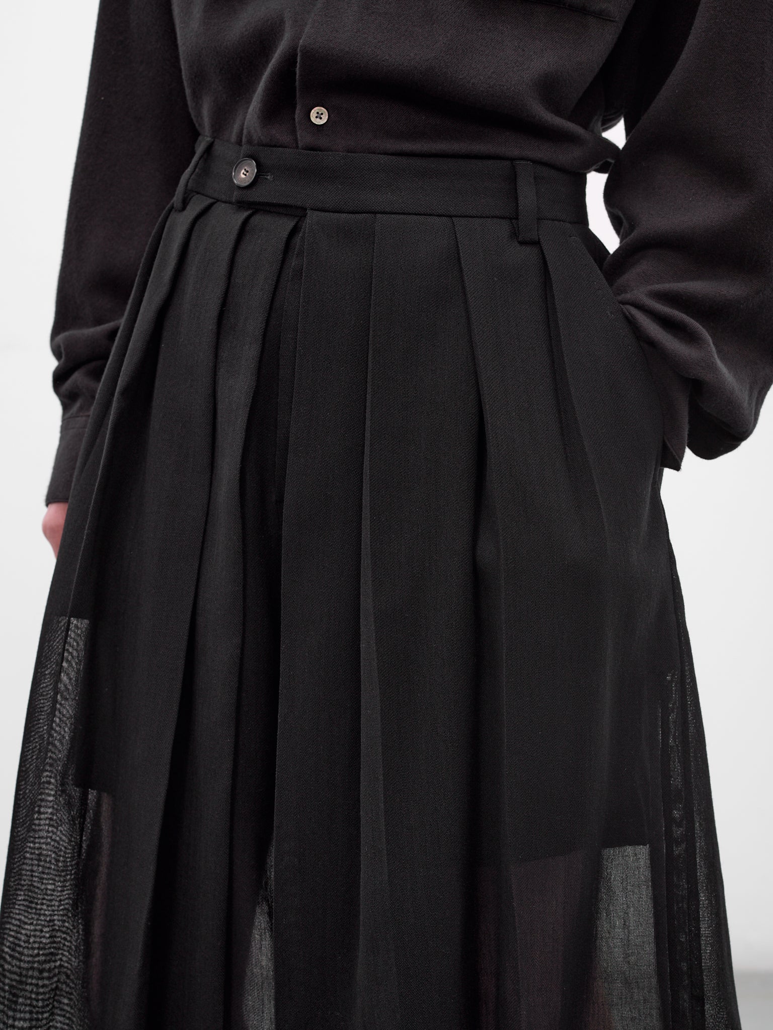 Black Wool Fishnet Hakama Pants (U261-P007-W052-BLACK)