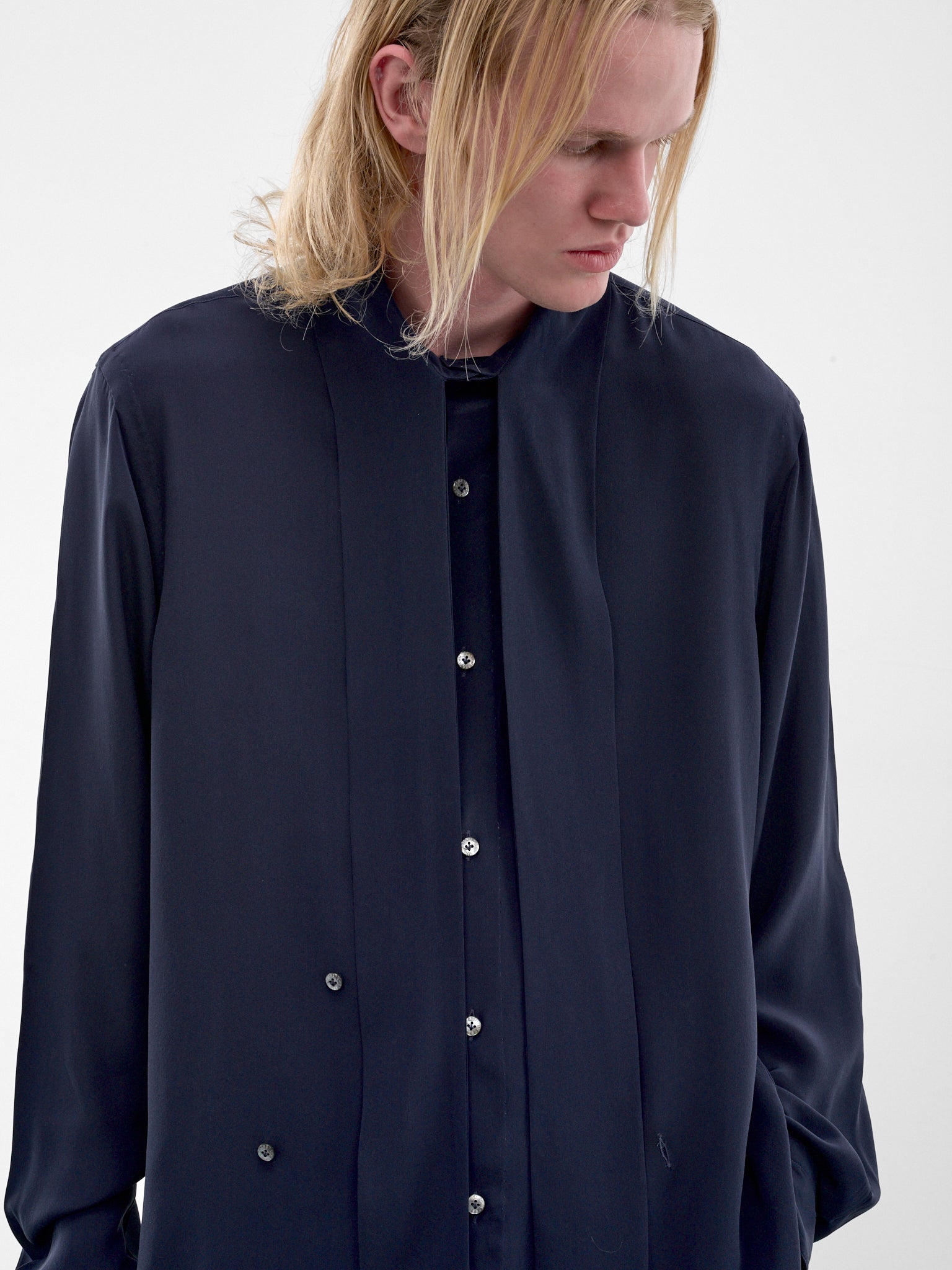 Navy Scarf Collar Shirt (U262-H014-S026-NAVY)