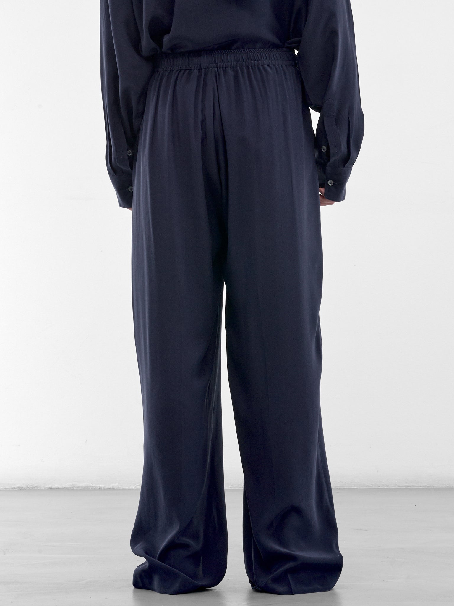 Navy Wide Leg Trousers (U262-P048-S026-NAVY)