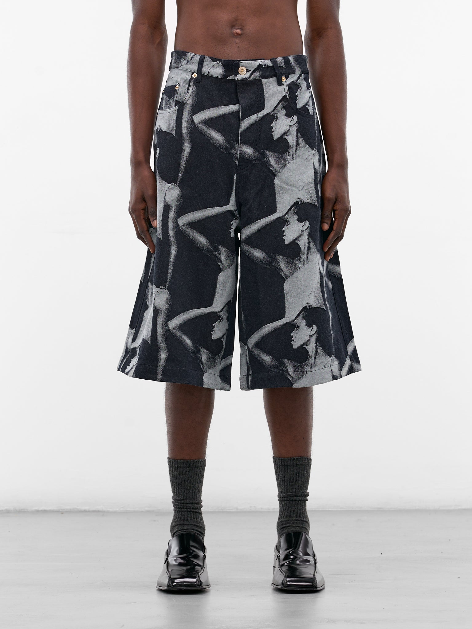 Indigo Jet Denim Baggy Shorts (UA25DE01-CO02-504-INDIGO)