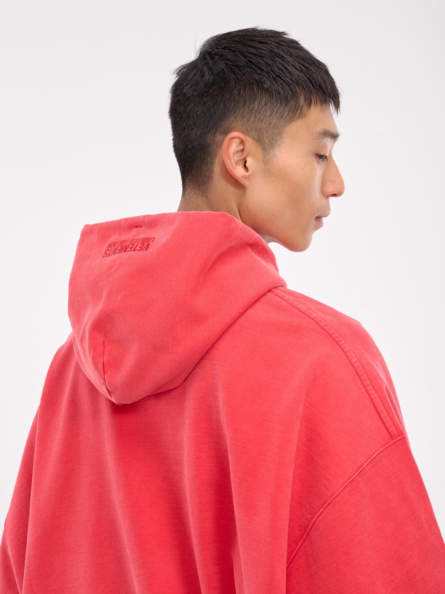 VETEMENTS 'A Little Bit Dramatic' Hoodie | H.Lorenzo - detail 1