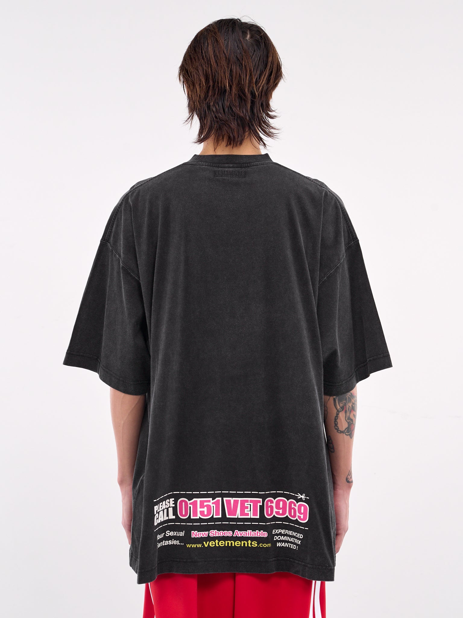 Dominatrix Hotline Oversized Tee (UA66TR740B-BLACK)