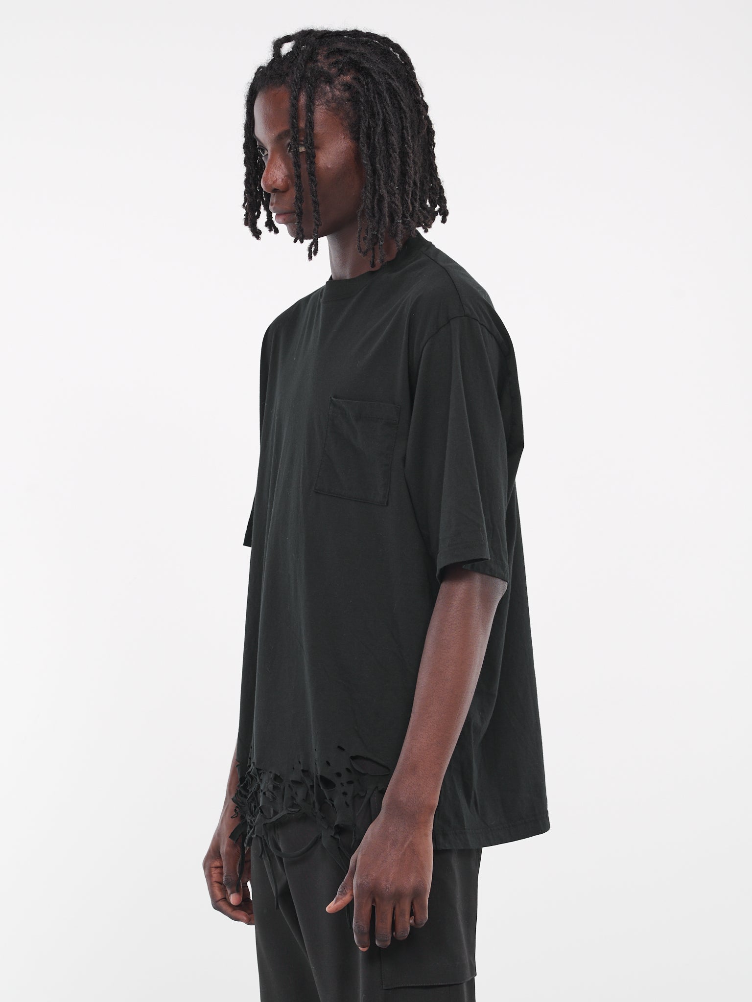 Destroyed T-Shirt (UC2C4802-BLACK)