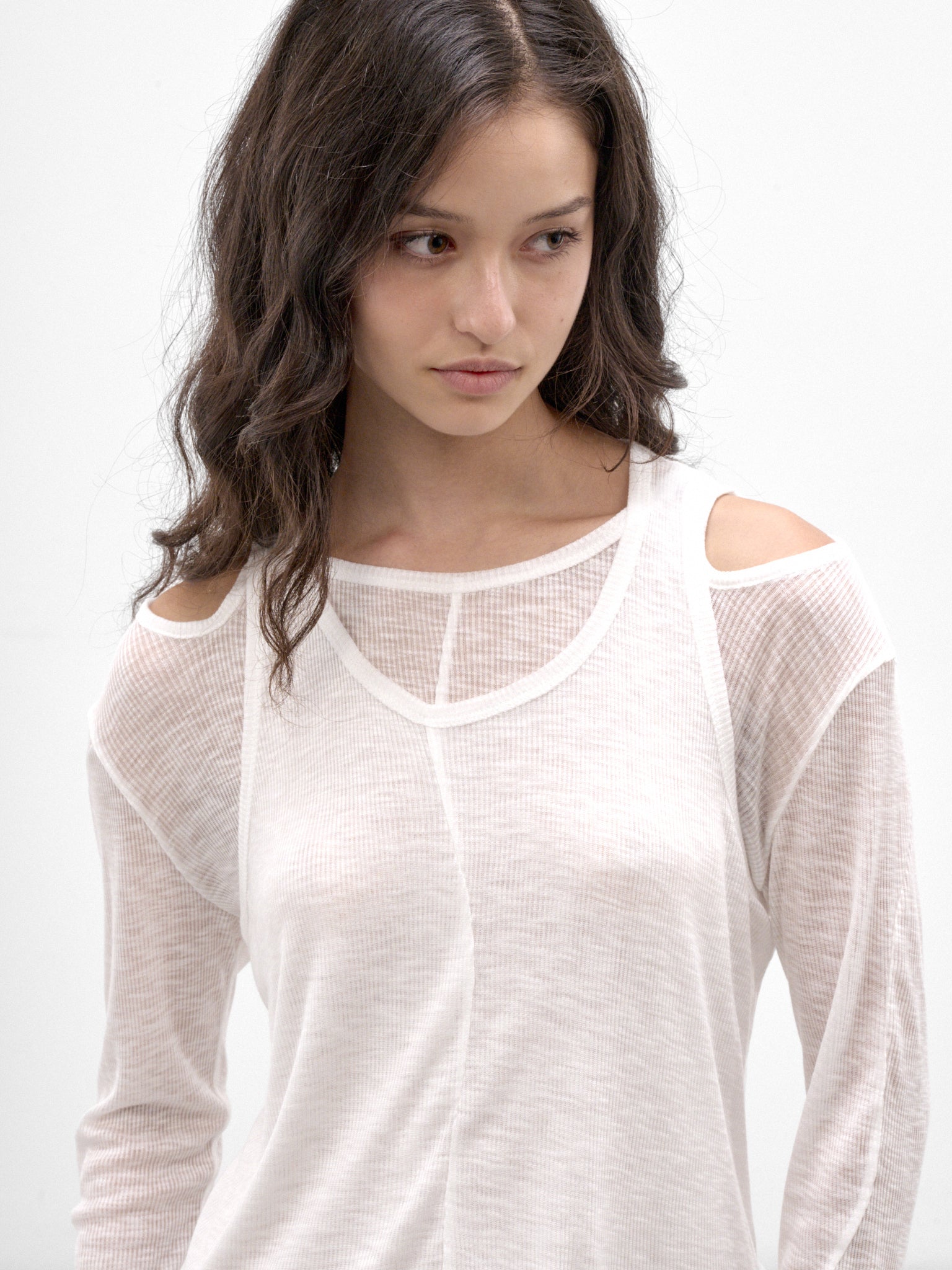 White LAyered Long Sleeve Top (UC2F1801-2-OFF-WHITE)