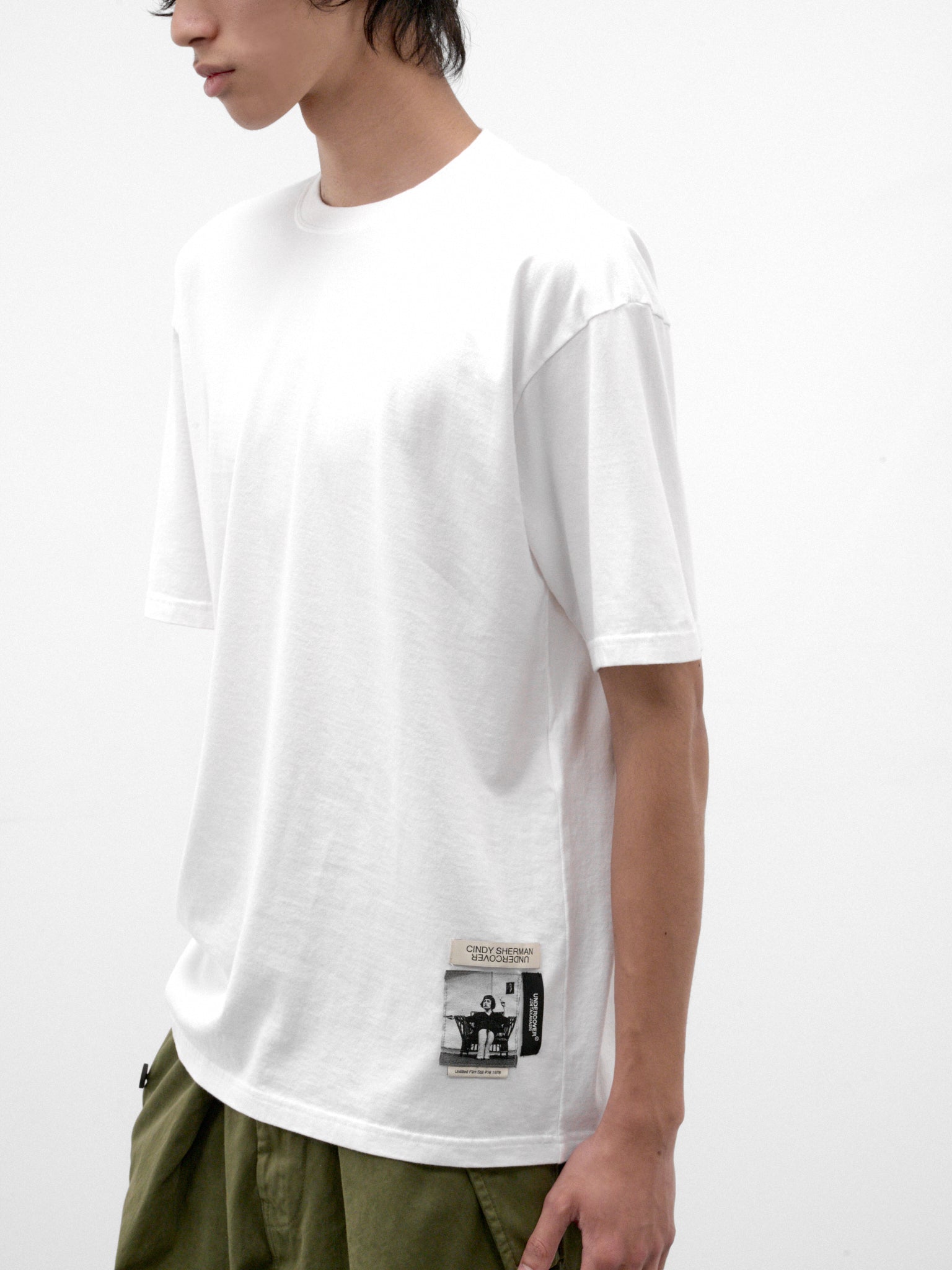 White Cindy Sherman Graphic Tee (UC2F4811-WHITE)