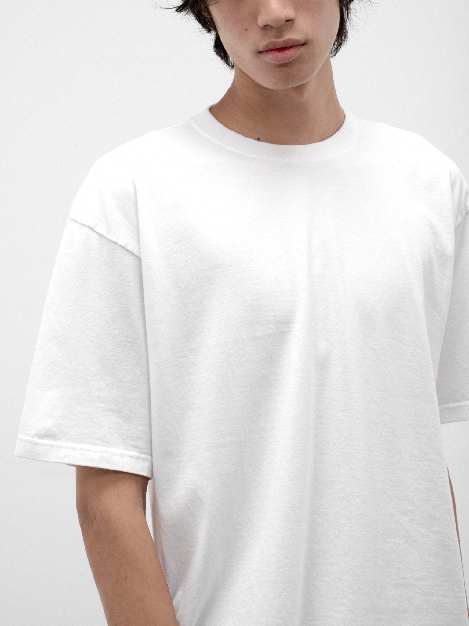 White Cindy Sherman Graphic Tee (UC2F4811-WHITE)
