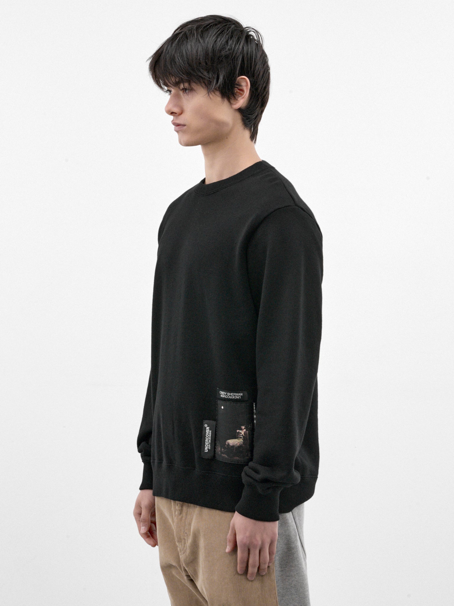 Black Cotton Cindy Sherman Sweatshirt (UC2F4812-BLACK)