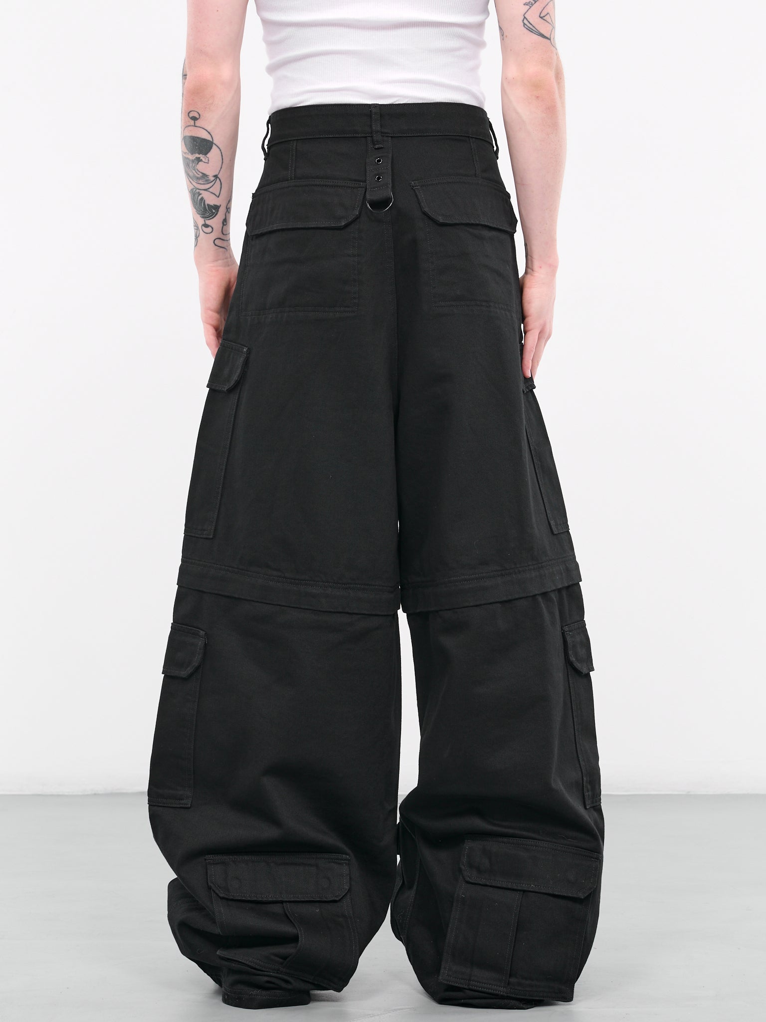 Transforming Cargo Pants (UE54PA180B-1505-BLACK)