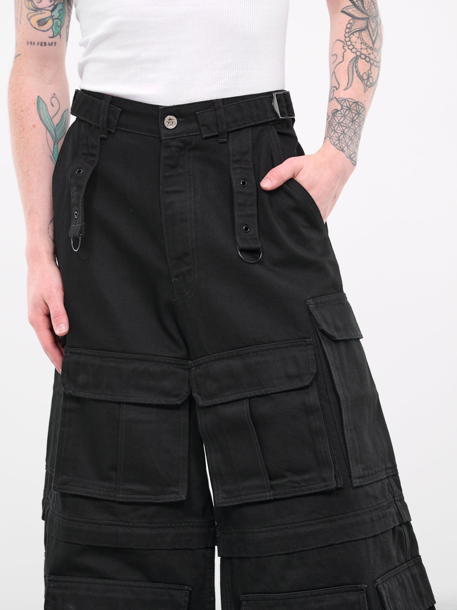 Transforming Cargo Pants (UE54PA180B-1505-BLACK)