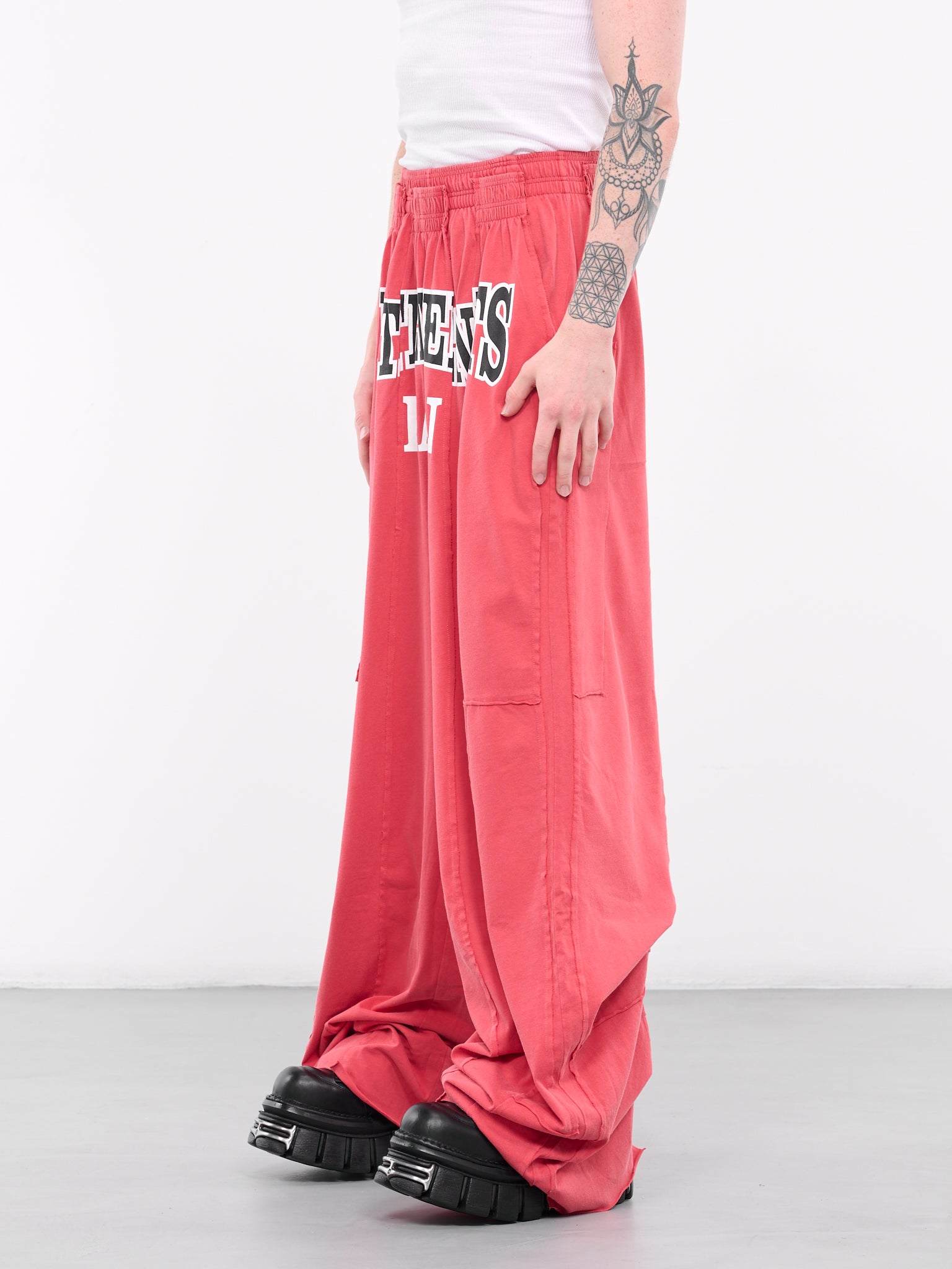 Reworked Lounge Pants (UE54SP260R-1304-WASHED-RED)