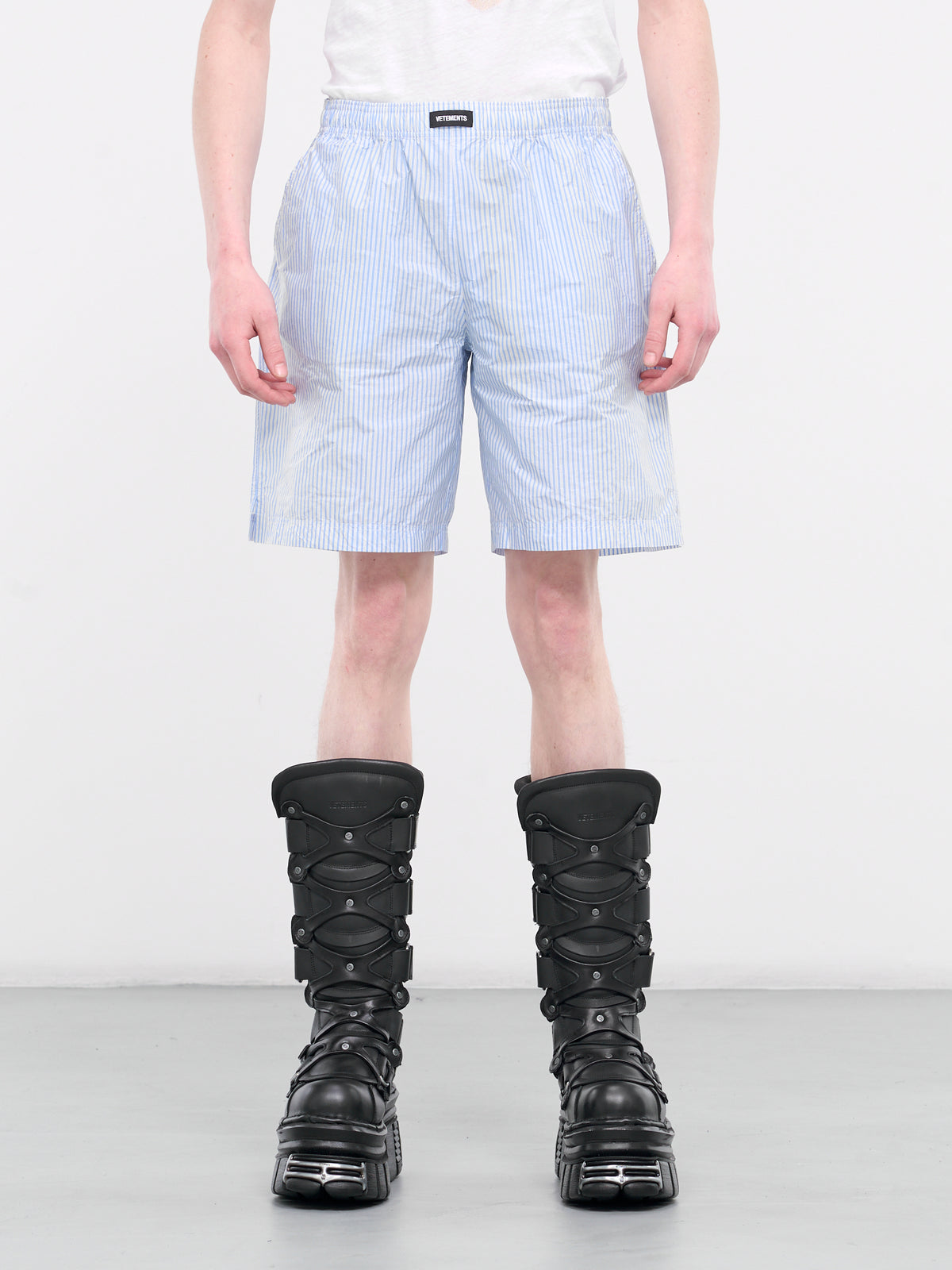 Paper Poplin Tailored Shorts (UE64SS400WN-WHITE-BLUE-MINISTR)