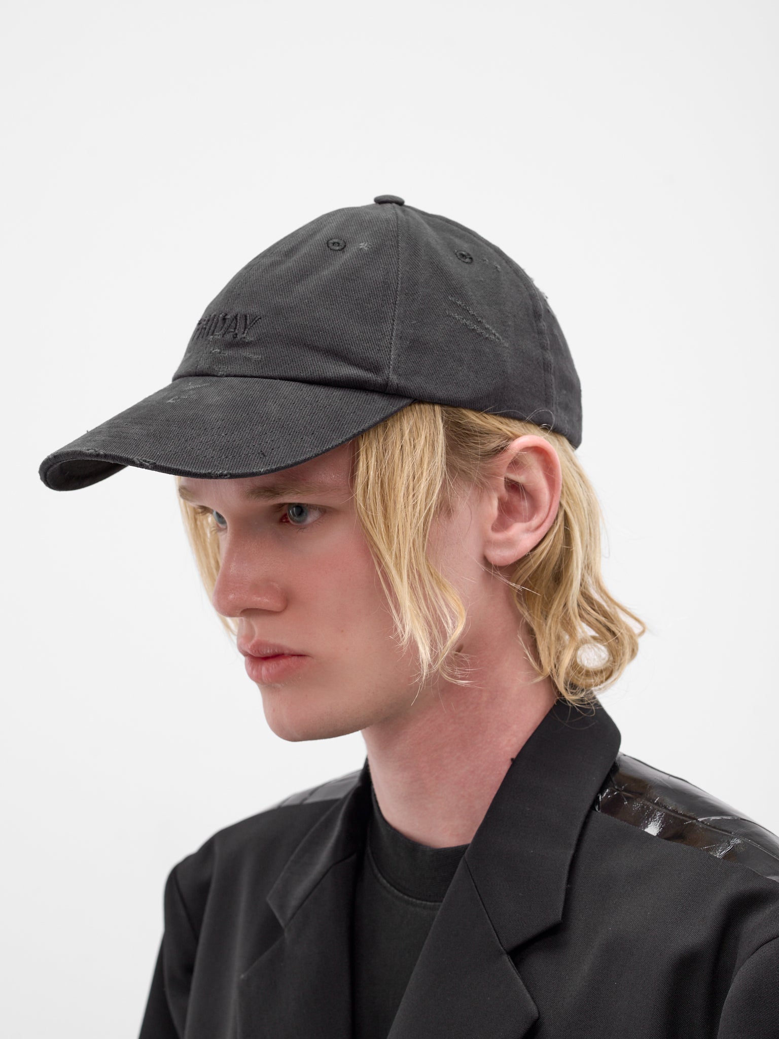 Black Distressed 'Friday' Cotton Cap (UE76CA326B-BLACK)