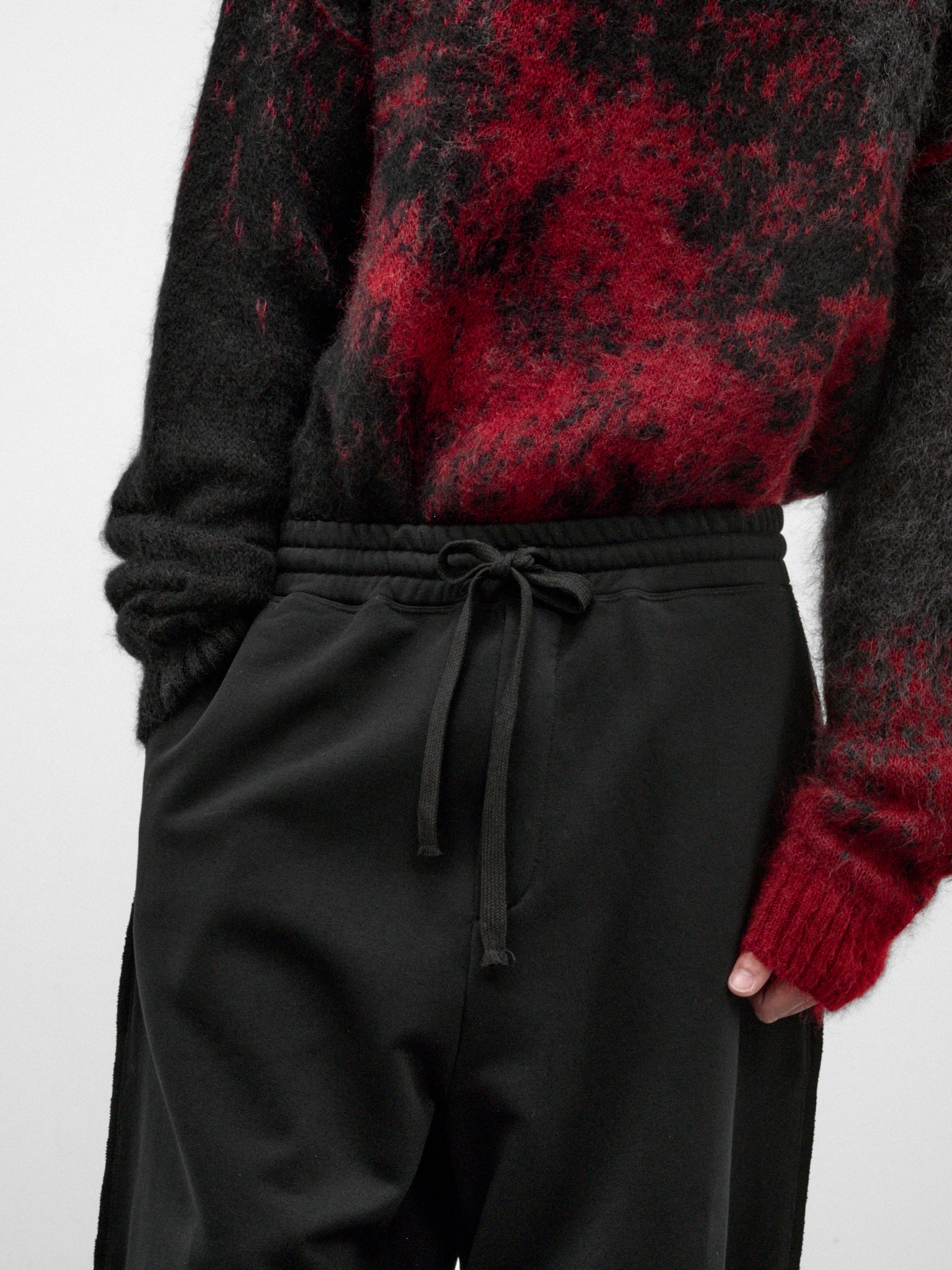 Black Cotton Loose Sweatpants (UJ03F26-BLACK)
