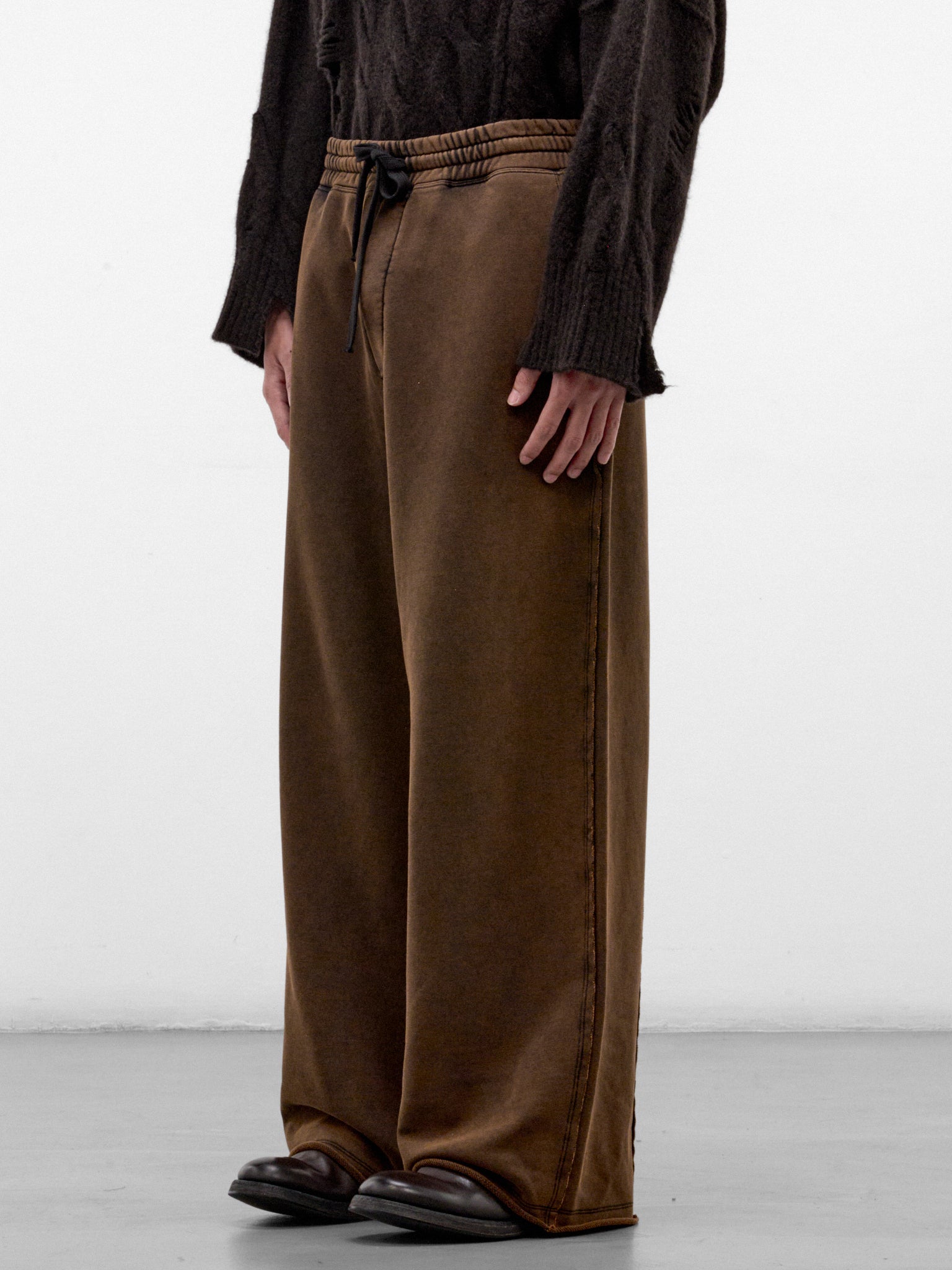 Washed Black Cotton Loose Sweatpants (UJ03TF26-BLACK-WASHED)