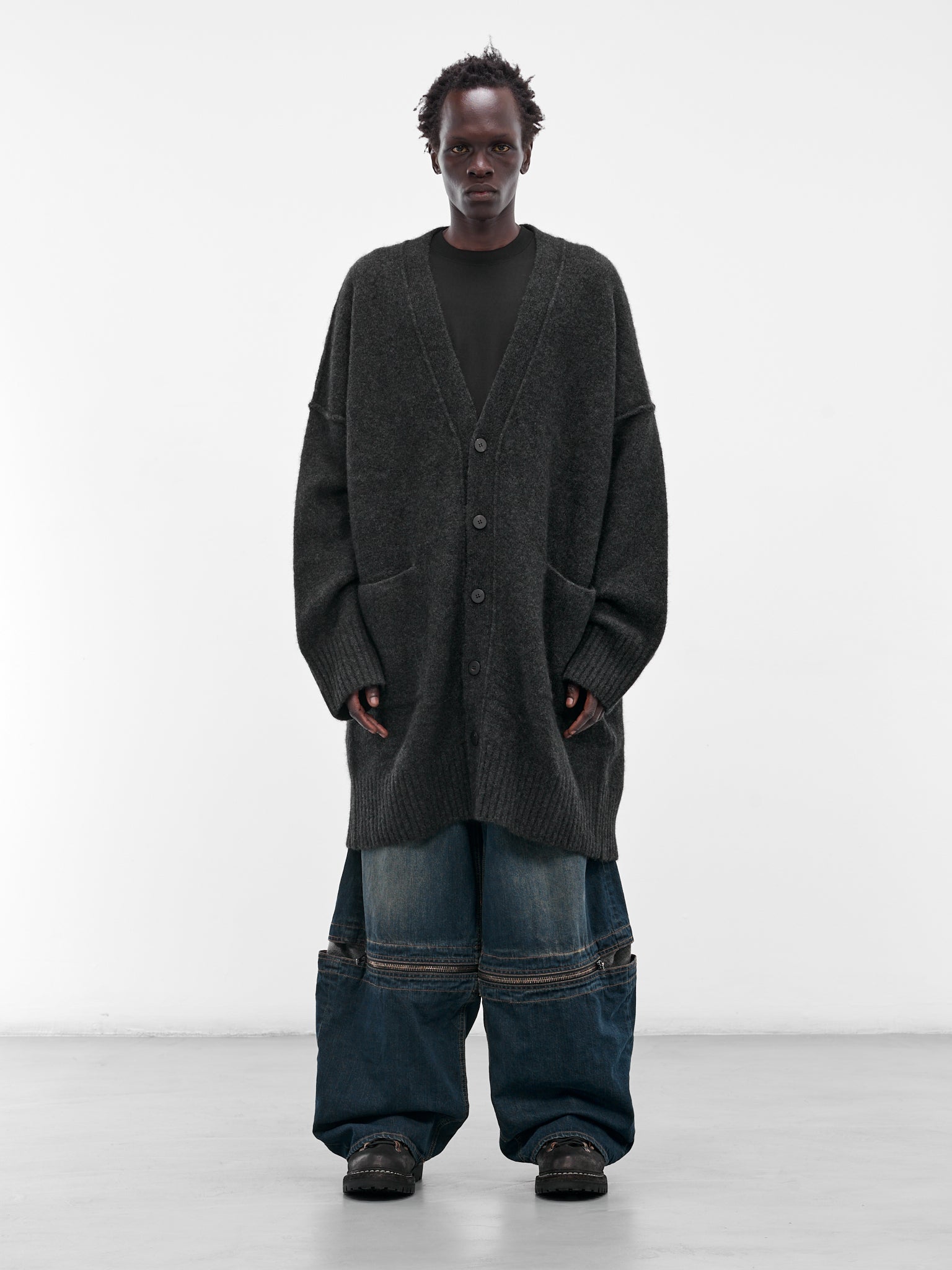 Gray Yak Knit Oversized Cardigan (UK06F25-GRAPHITE)