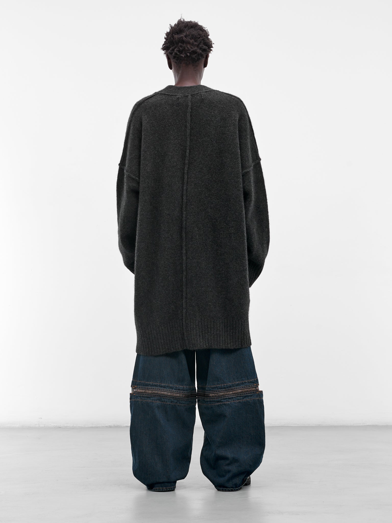 Gray Yak Knit Oversized Cardigan (UK06F25-GRAPHITE)
