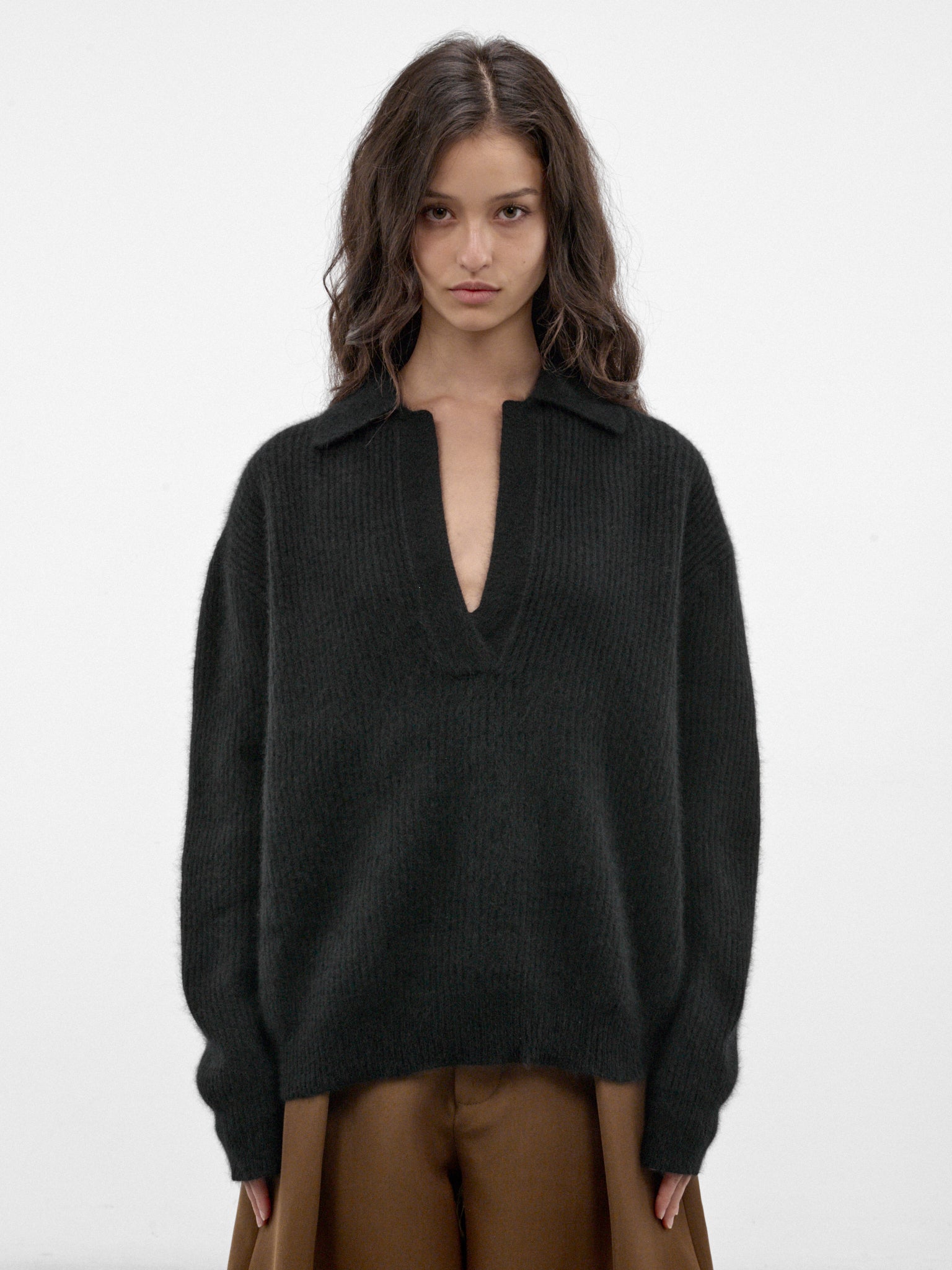 Black V-Neck Rib-Knit Sweater (UK7165-UW900-BLACK)