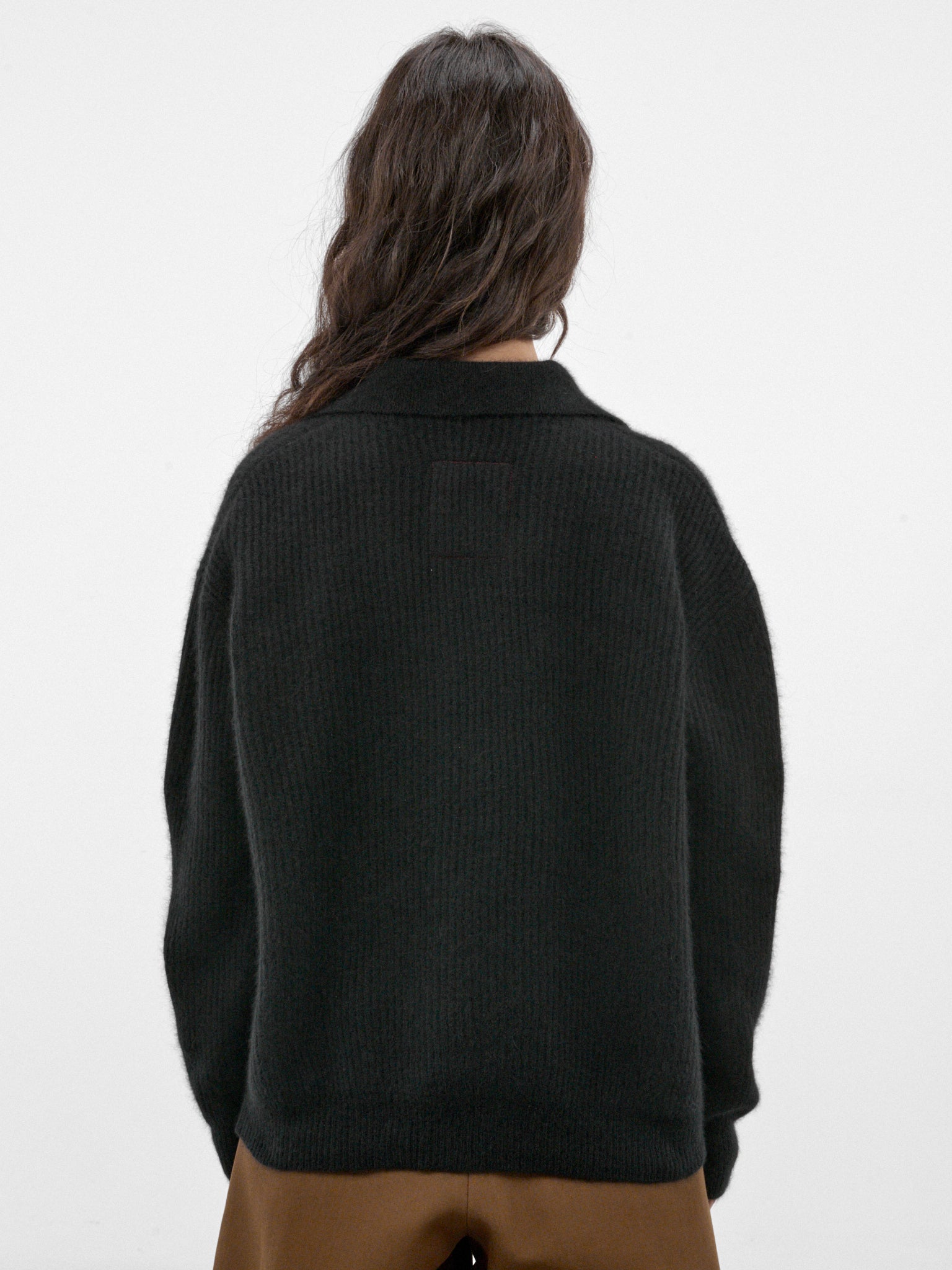 Black V-Neck Rib-Knit Sweater (UK7165-UW900-BLACK)