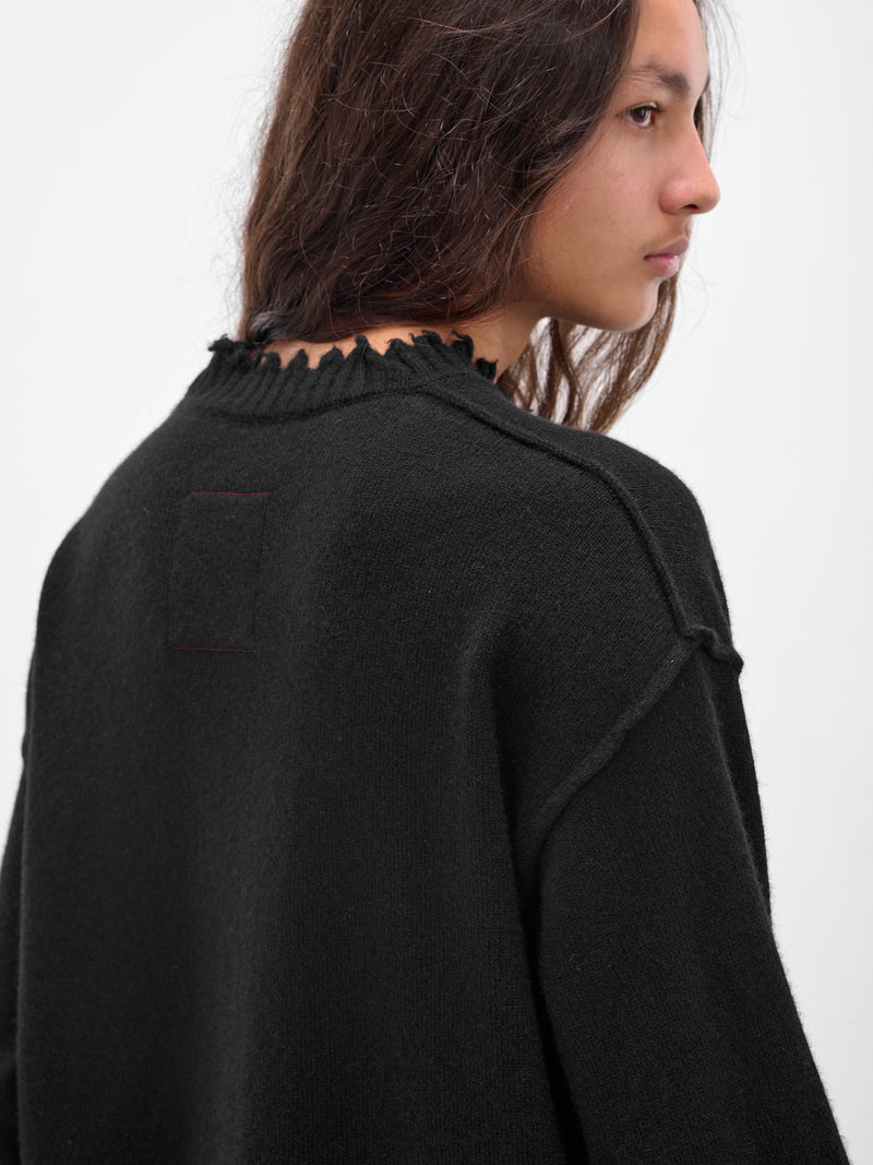 Black Cashmere Distressed Crewneck Sweater (UK7555-UW900-BLACK)