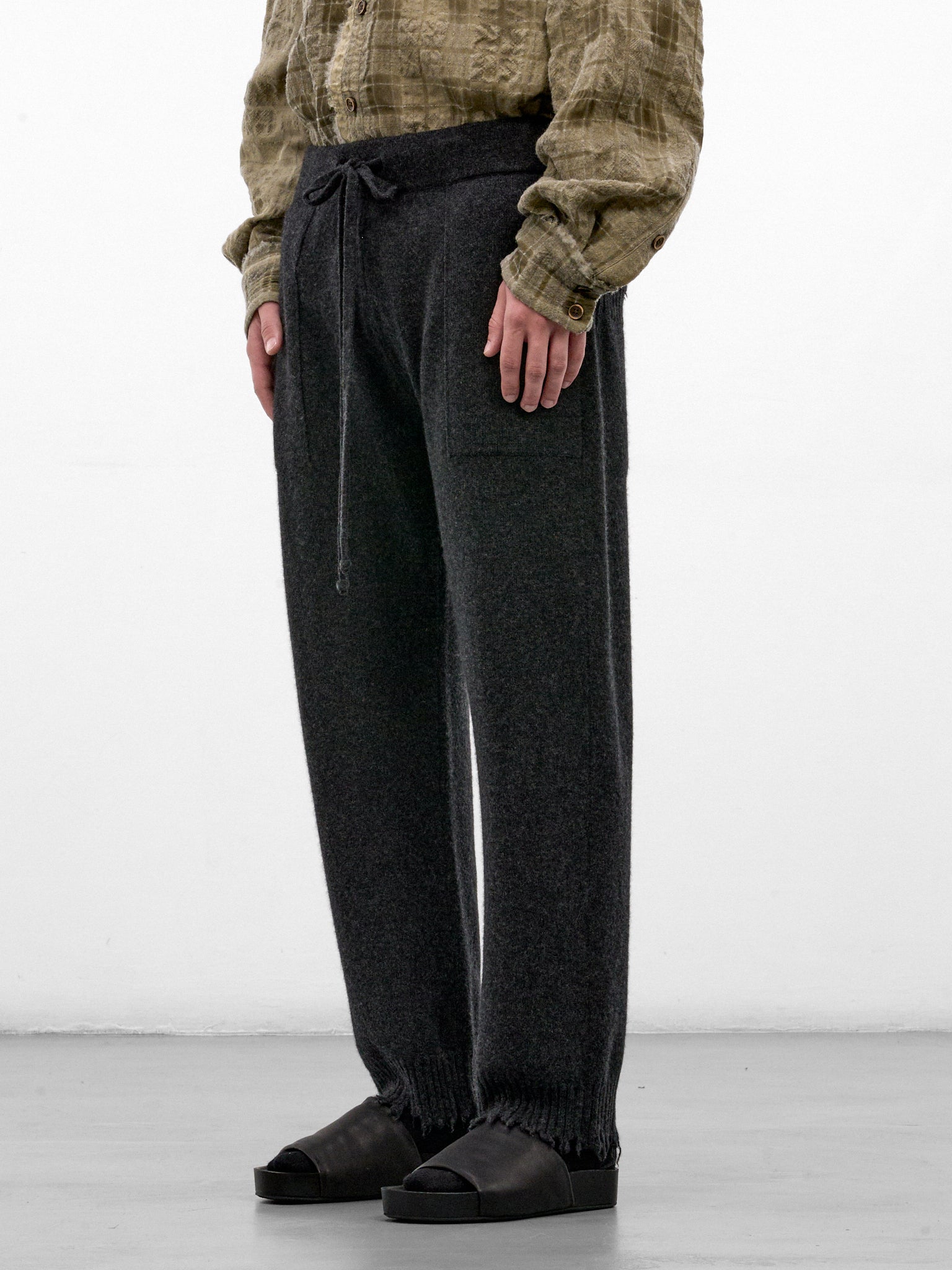 Gray Cashmere Drawstring Knit Trousers (UK7558-DARK-GREY)