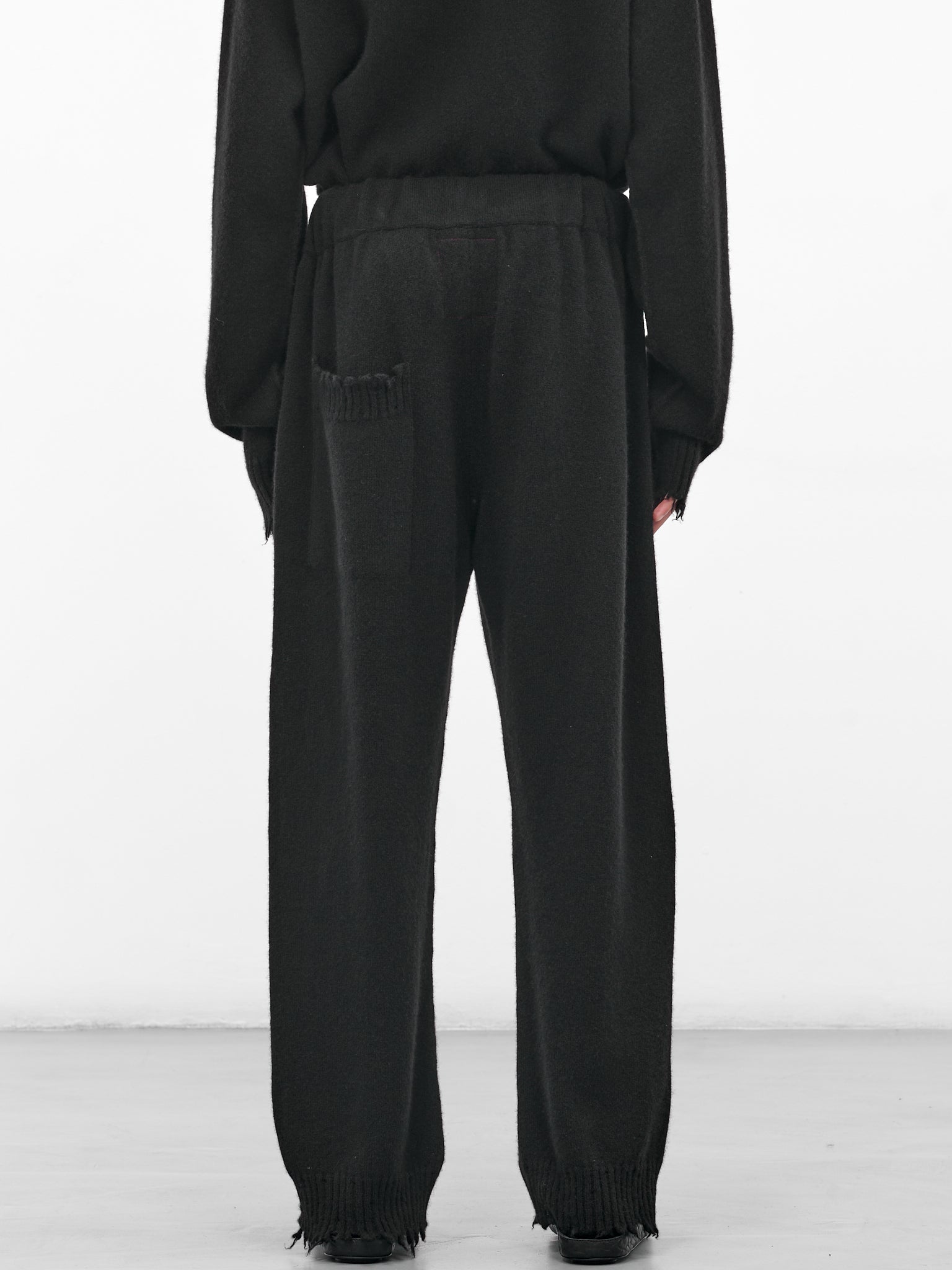 Black Cashmere Knit Trousers (UK7558-UW900-BLACK)
