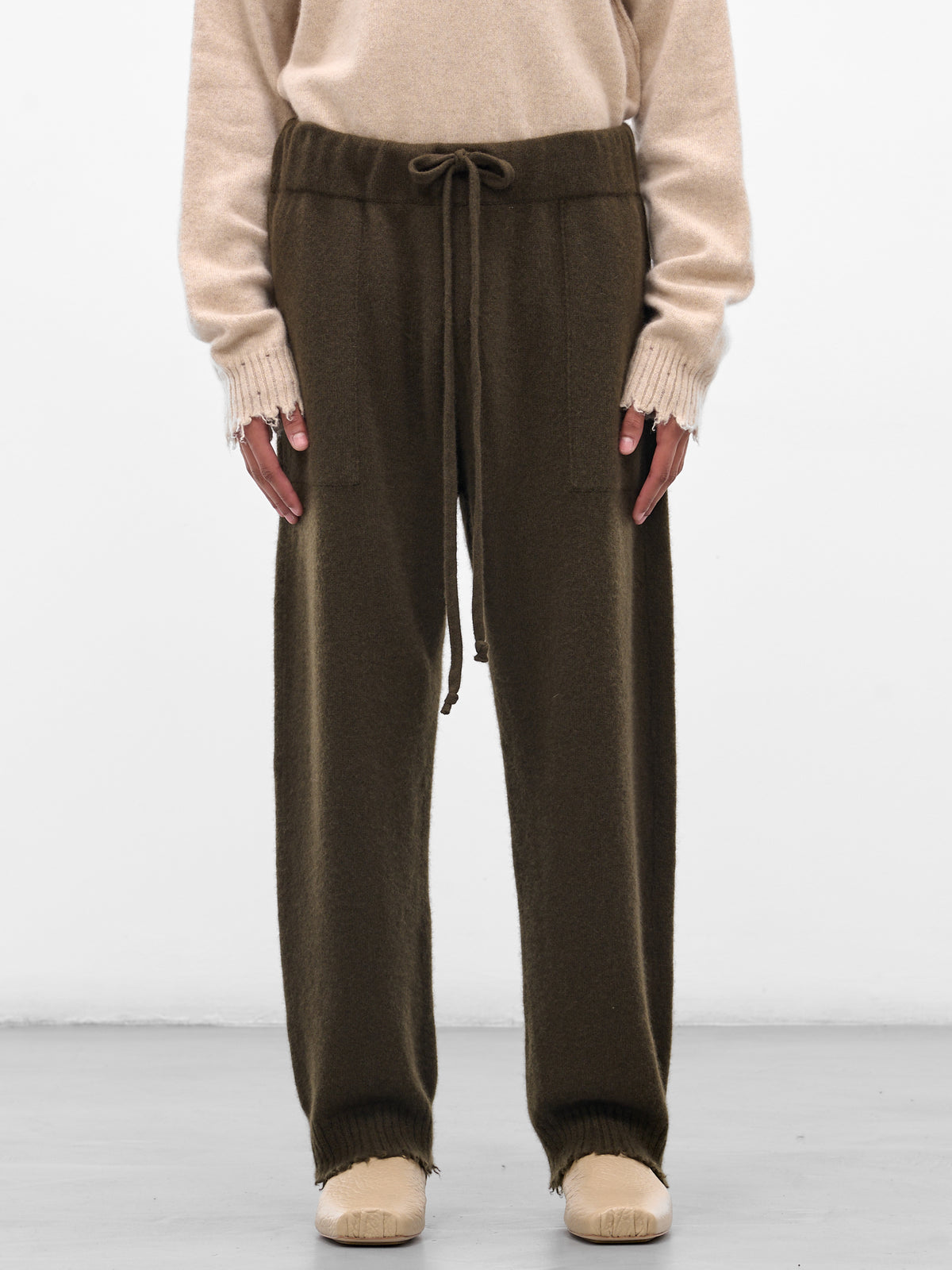 Army Green Cashmere Knit Trousers (UK7558-UW480-ARMY-GREEN)