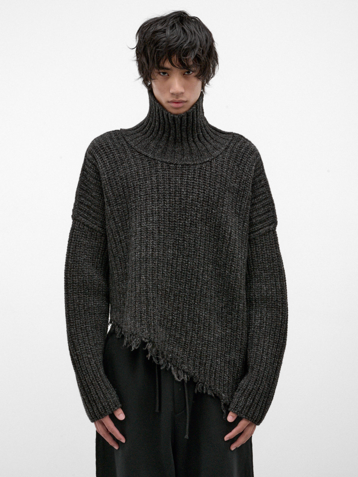 Graphite Distressed Wool Turtleneck Sweater (UK81F26-GRAPHITE)