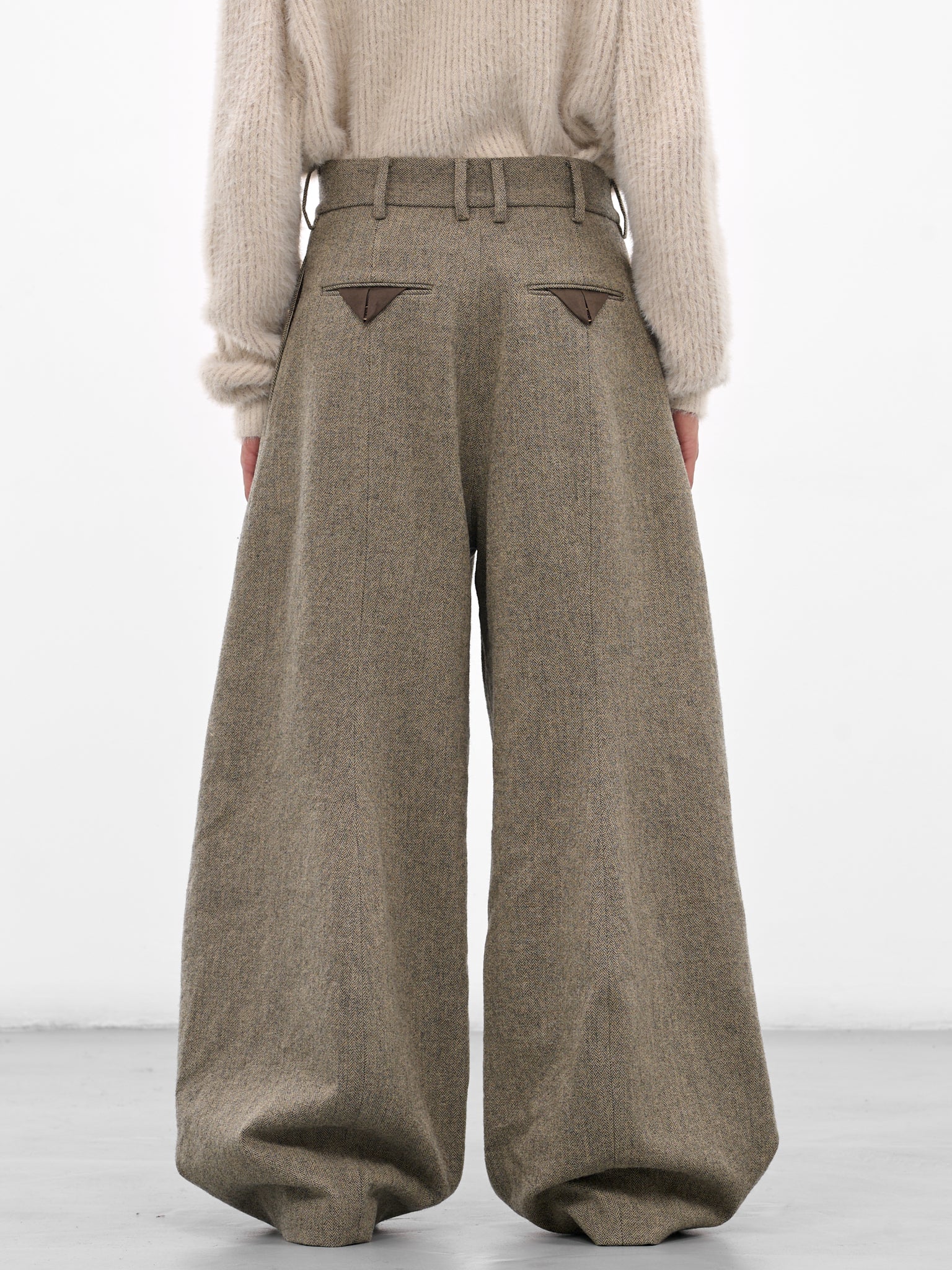 Paw Herringbone Wide Tailored Trousers (UM3501-UW091-BLACK-WHITE)