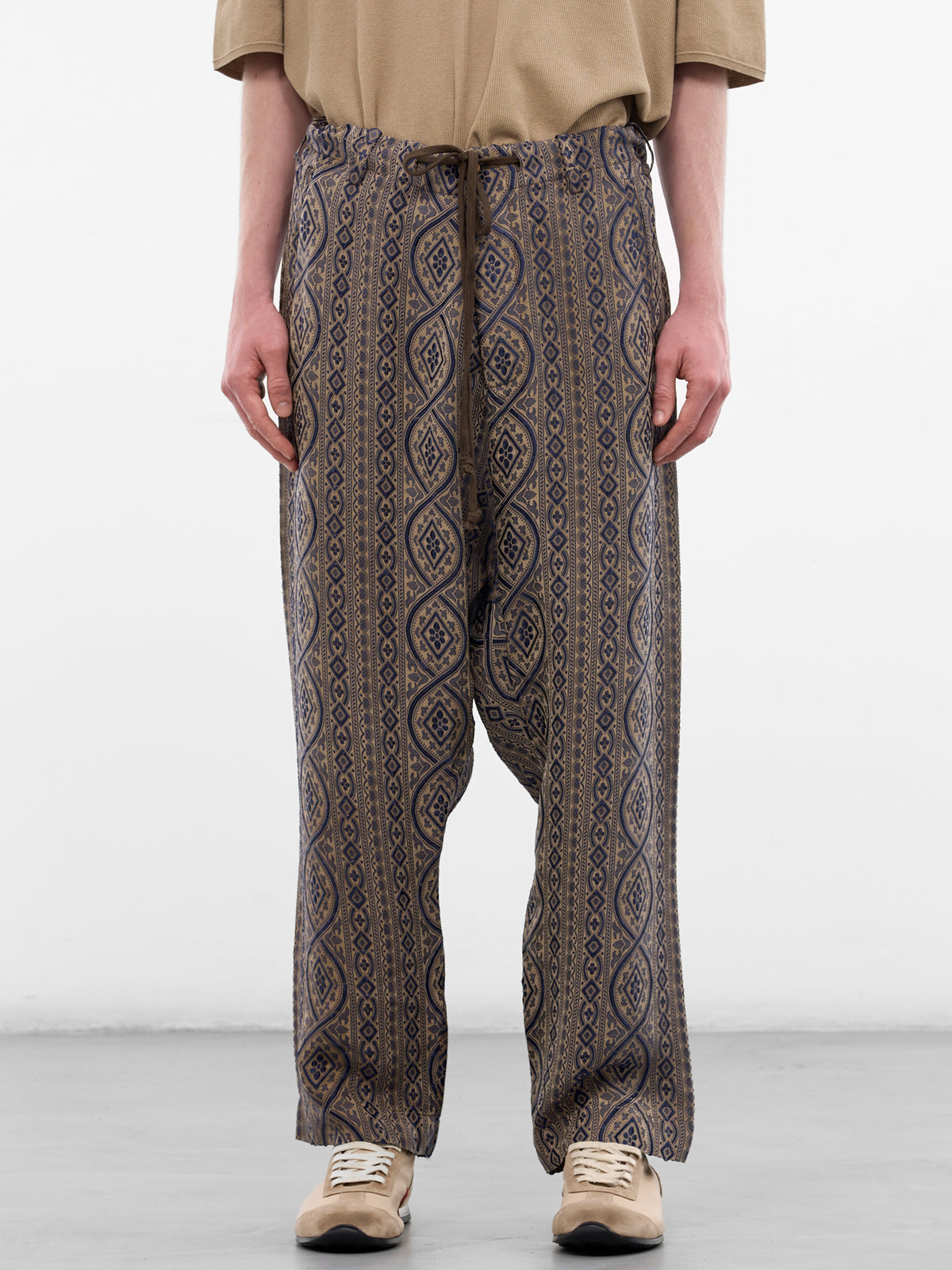 Blue Graphic Relaxed Perch Pants (UM3516-UW032-BLUE-TAN)
