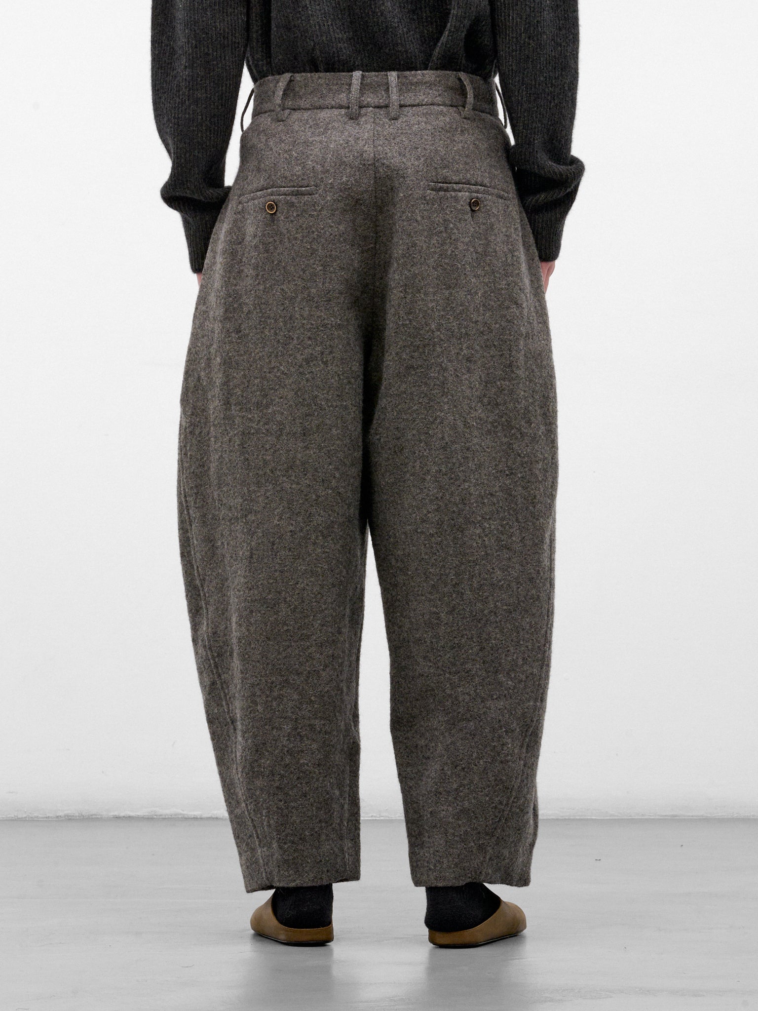 Gray Pleated Wide Leg Trousers (UM3521-GREY)